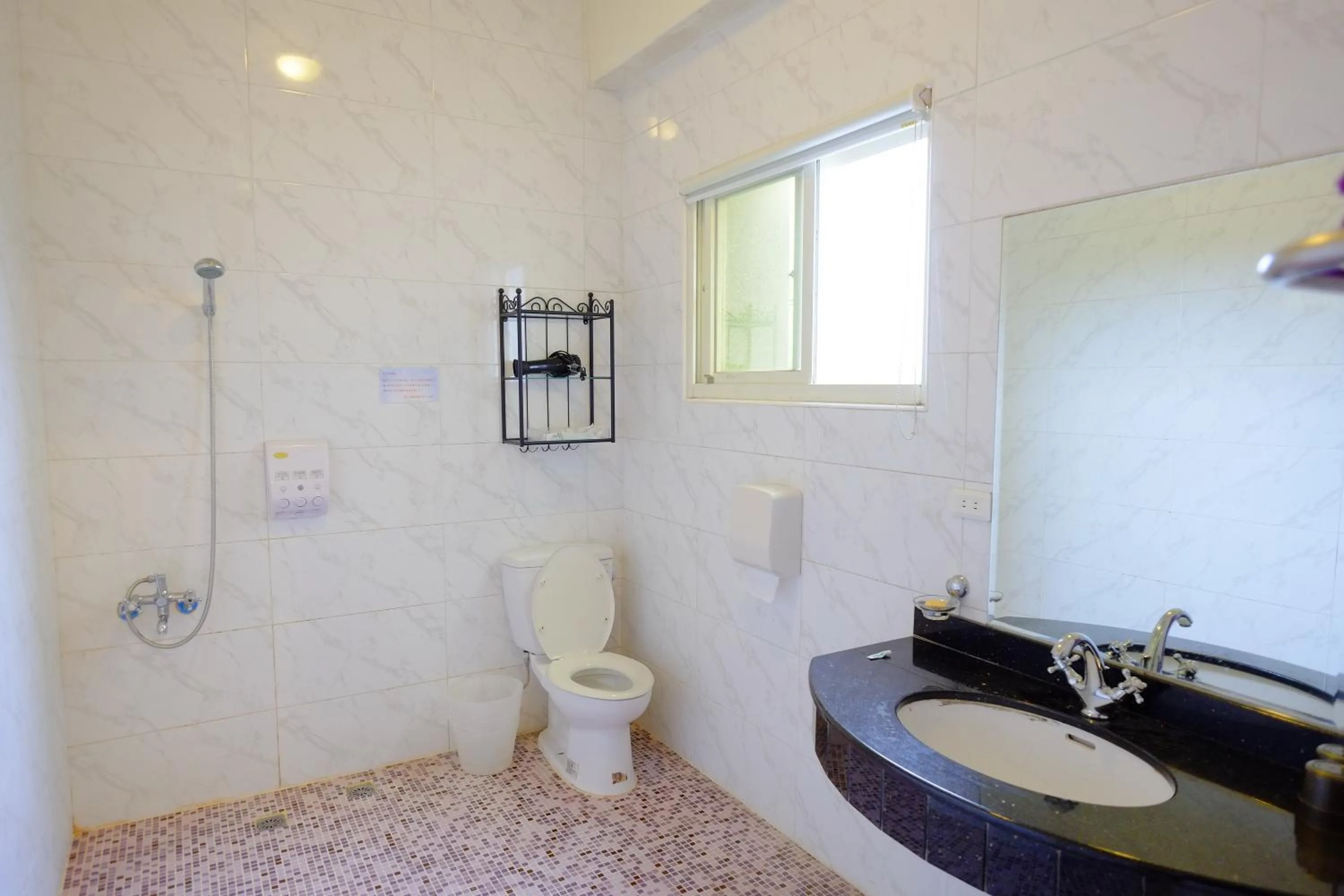 Bathroom in Spring Garden Homestay