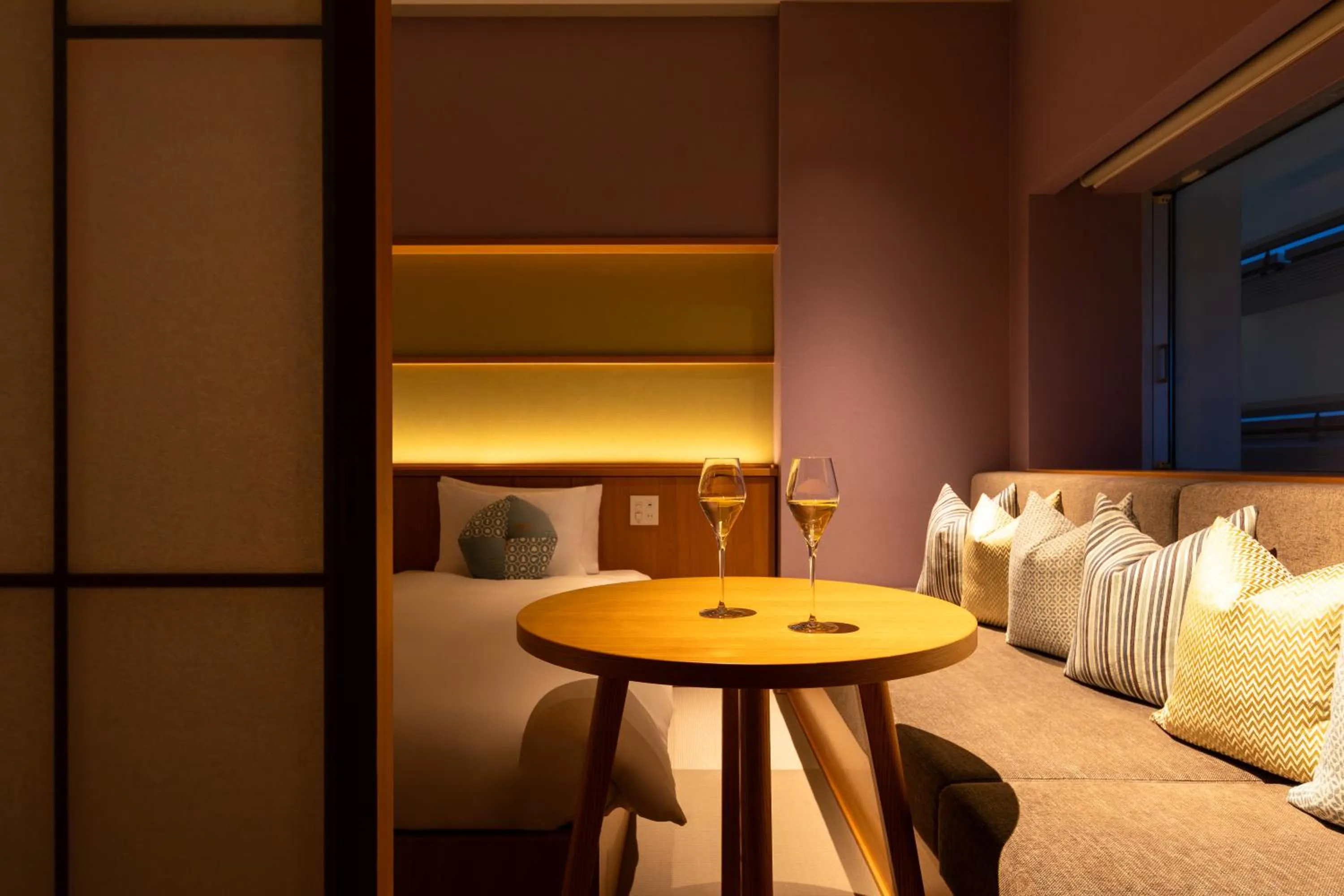 Photo of the whole room, Bed in OMO7 Osaka by Hoshino Resorts