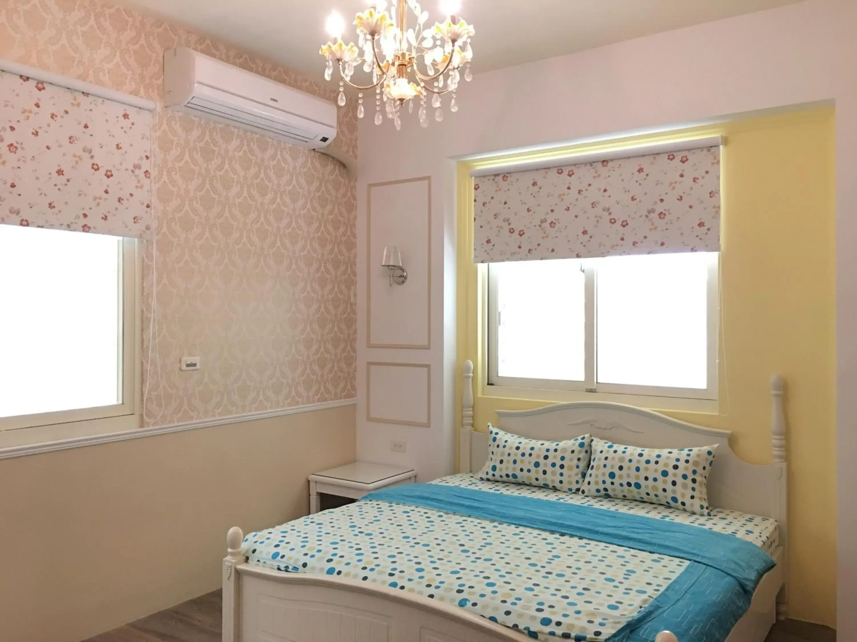 White Windmill White Windmill