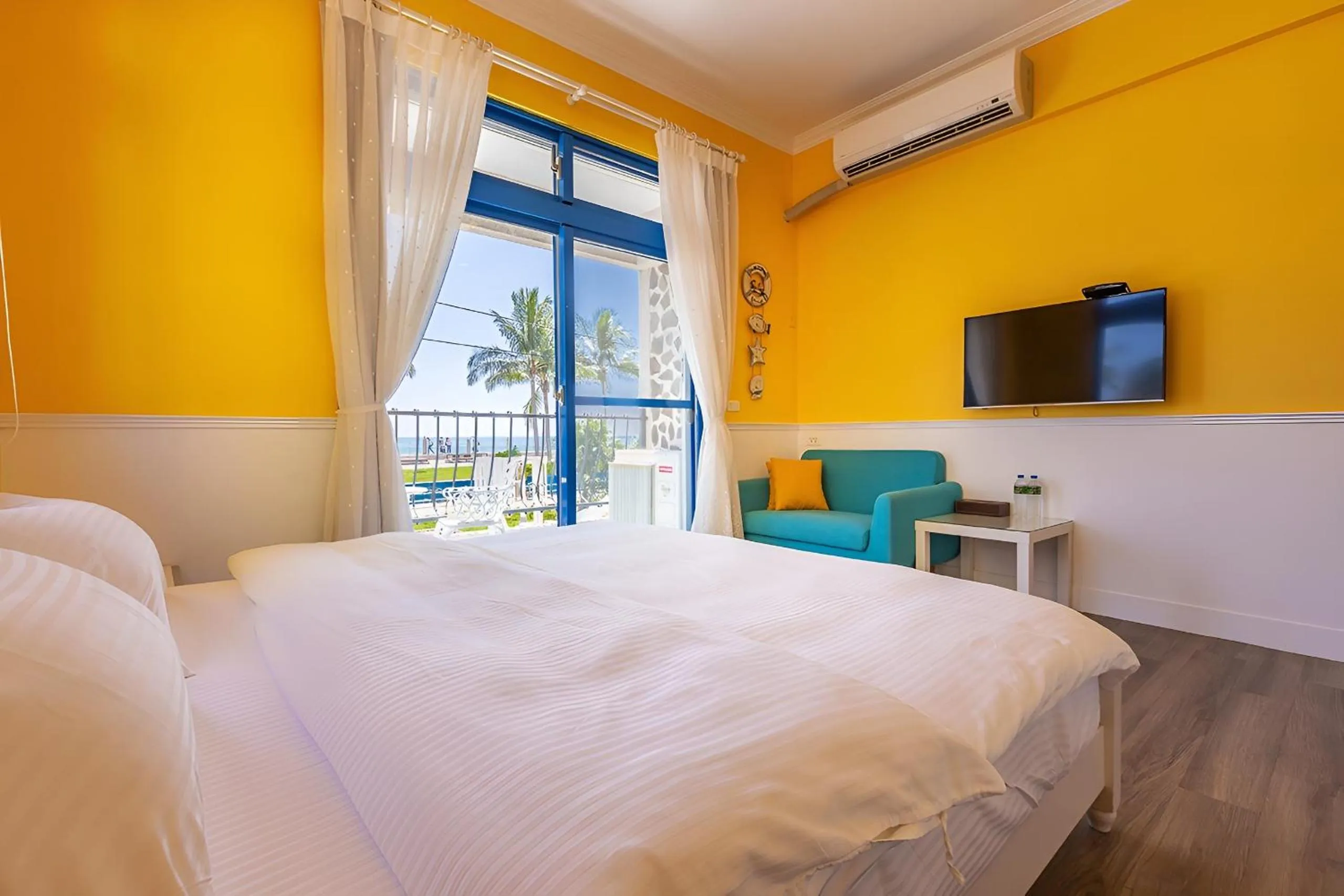 Bed in White Sand Homestay