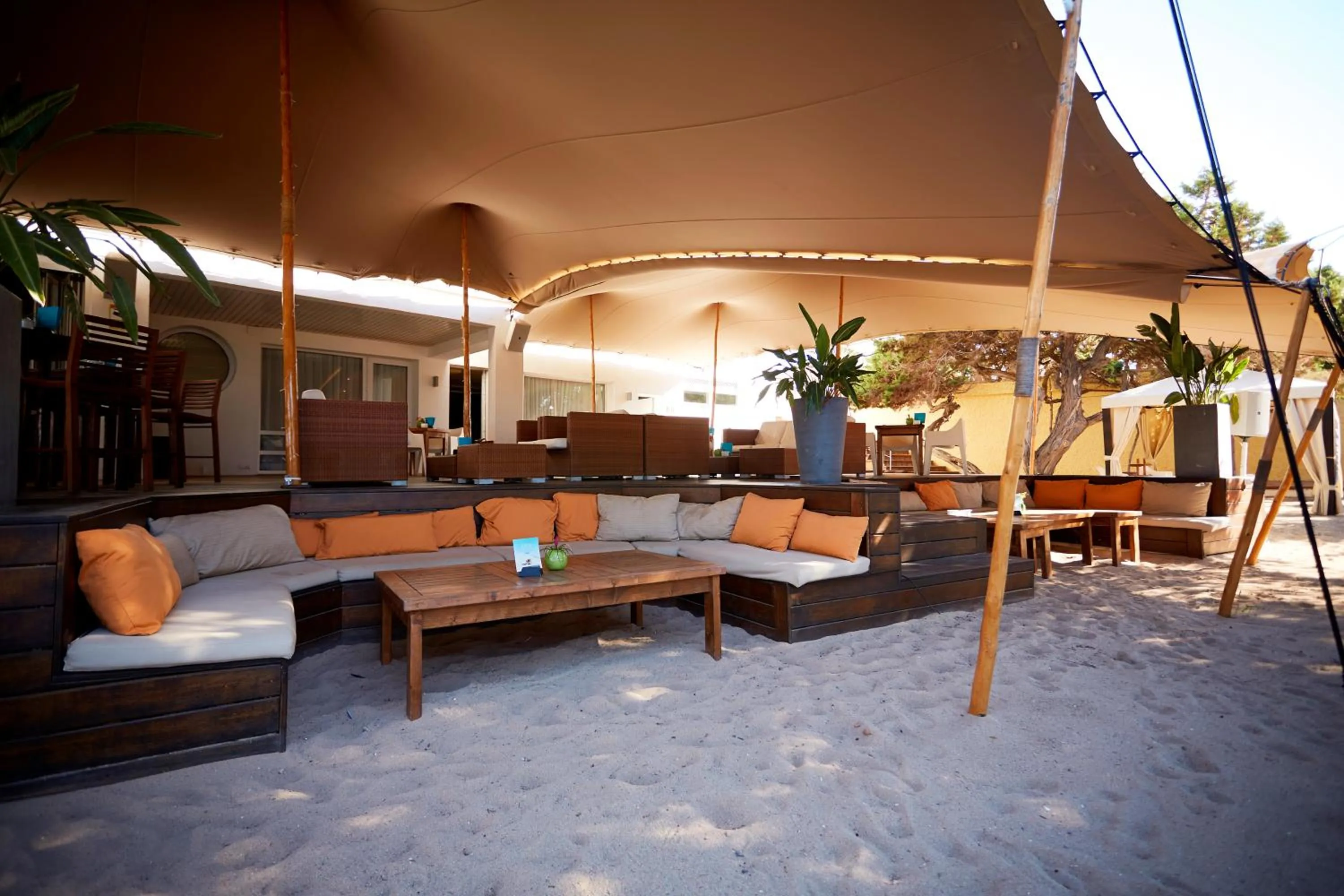 Restaurant/places to eat in Insotel Hotel Formentera Playa