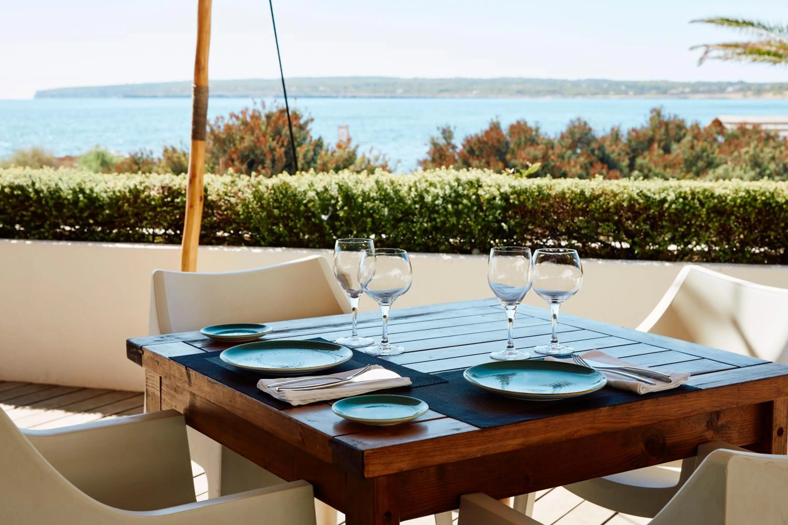 Restaurant/places to eat in Insotel Hotel Formentera Playa