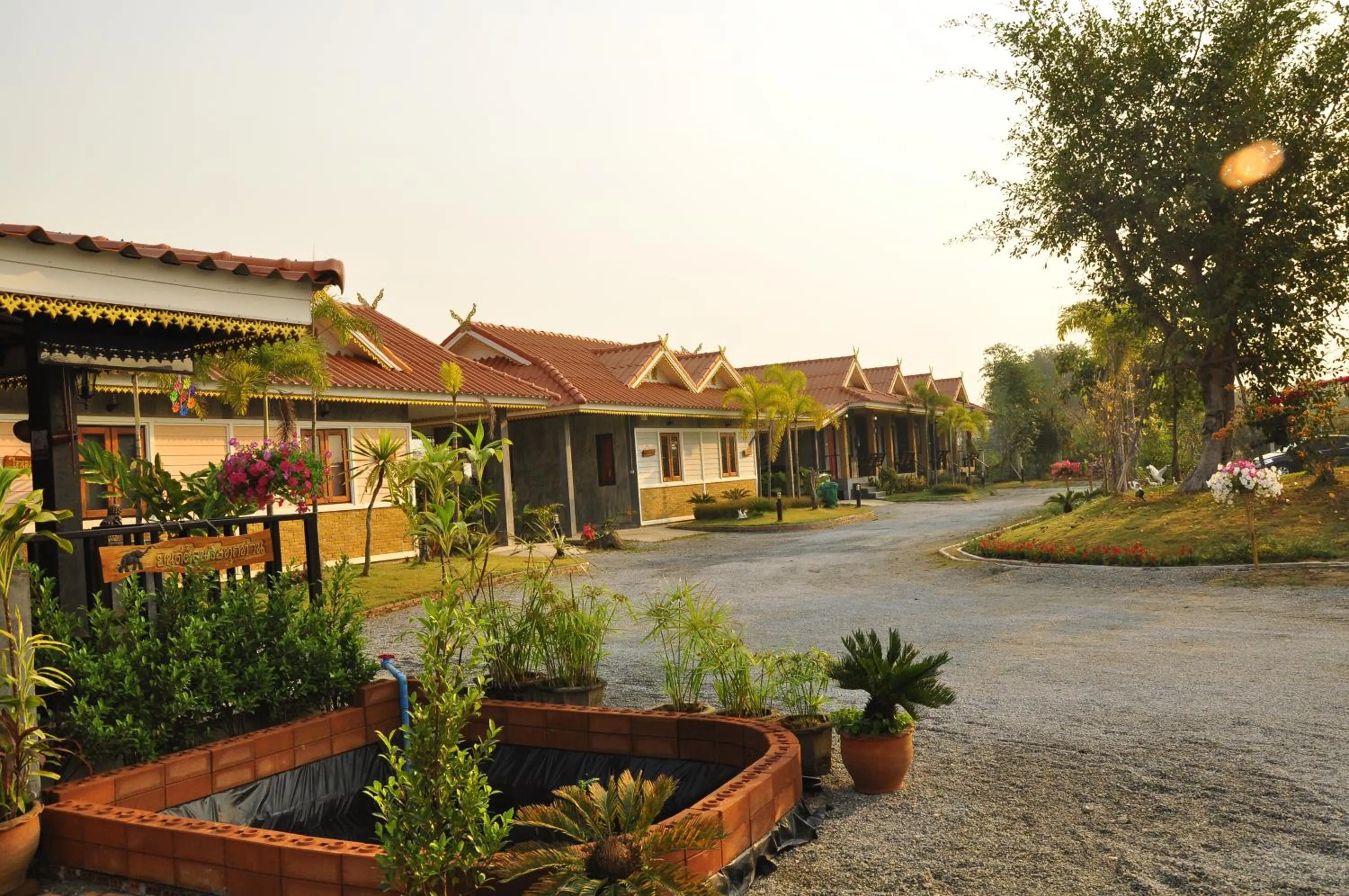 Facade/entrance in Chiang Rai Khuakrae Resort