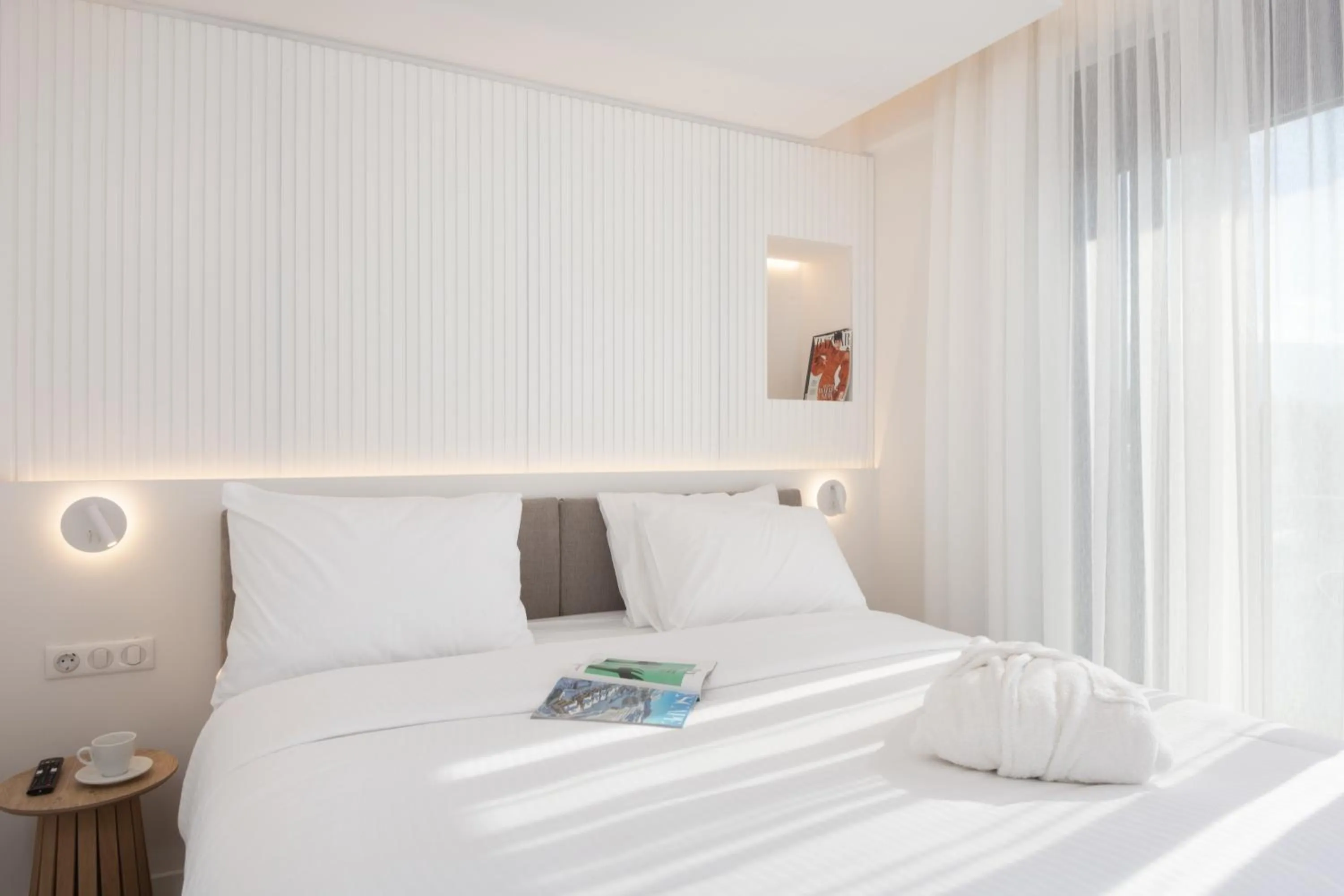 Bed in Incanto Boutique Suites - Mets