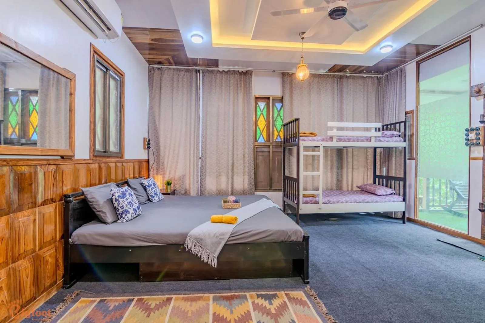 Bed in Ekayana Resorts and Agri Tourism, Mulshi