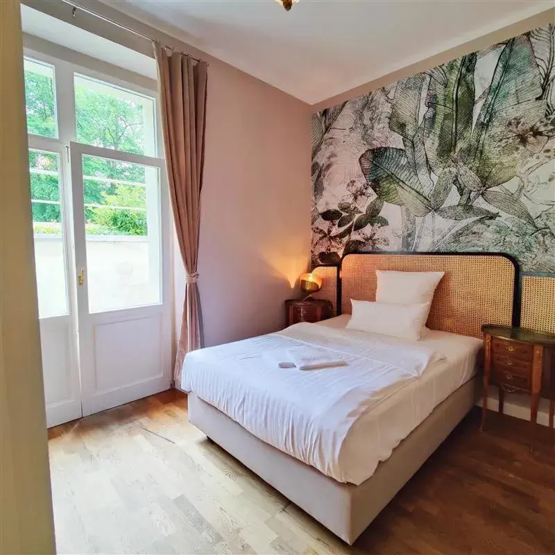 Cozy Single Room Souterrain in Villa Bleichröder Cozy Single Room Souterrain in Villa Bleichröder