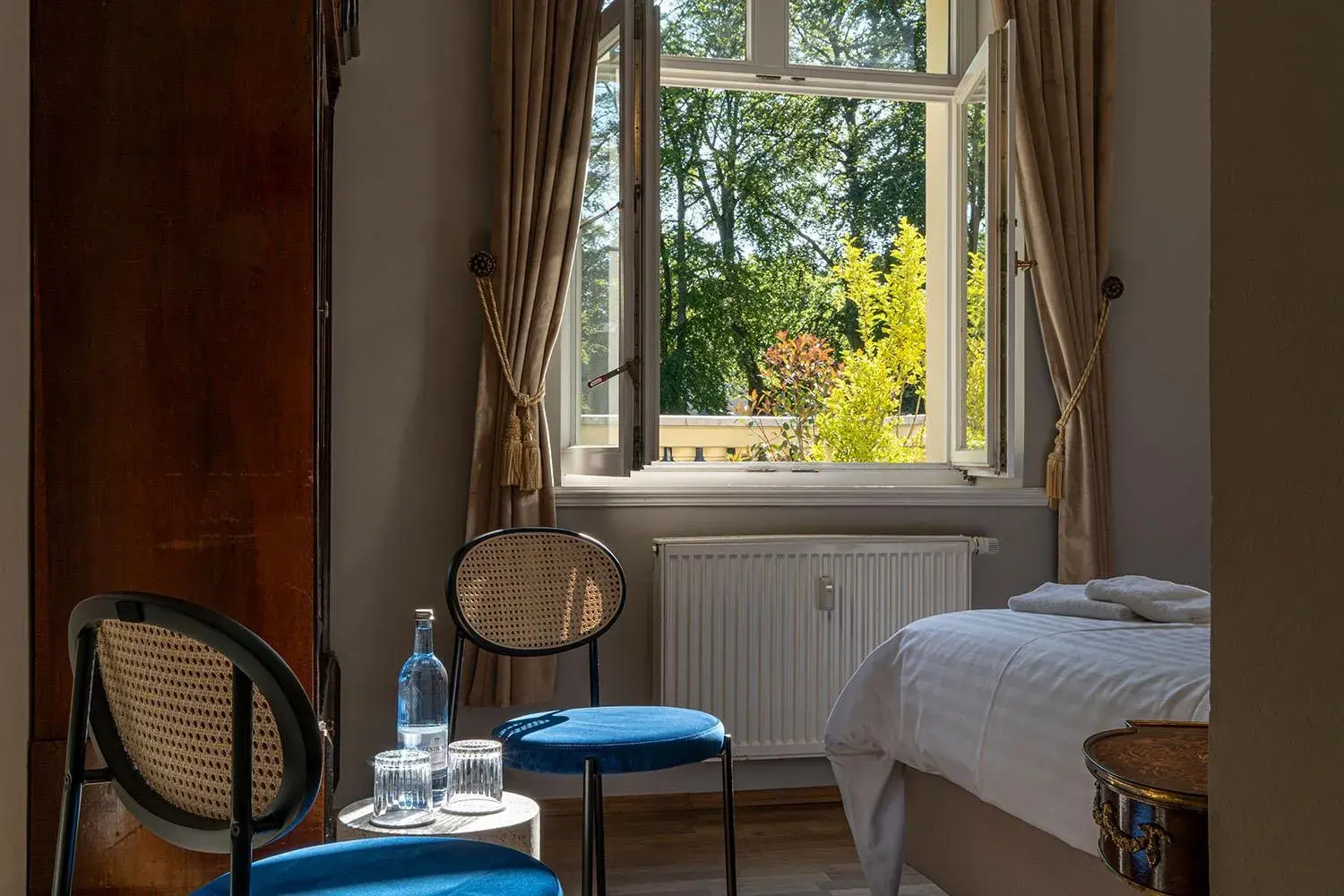 Comfort Double Room in Villa Bleichröder Comfort Double Room in Villa Bleichröder