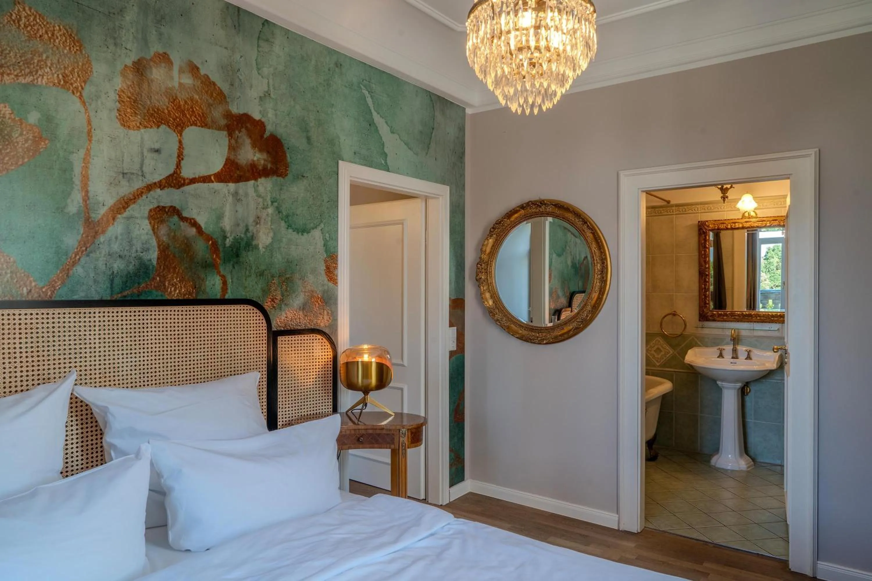 Bathroom, Bed in Villa Bleichröder