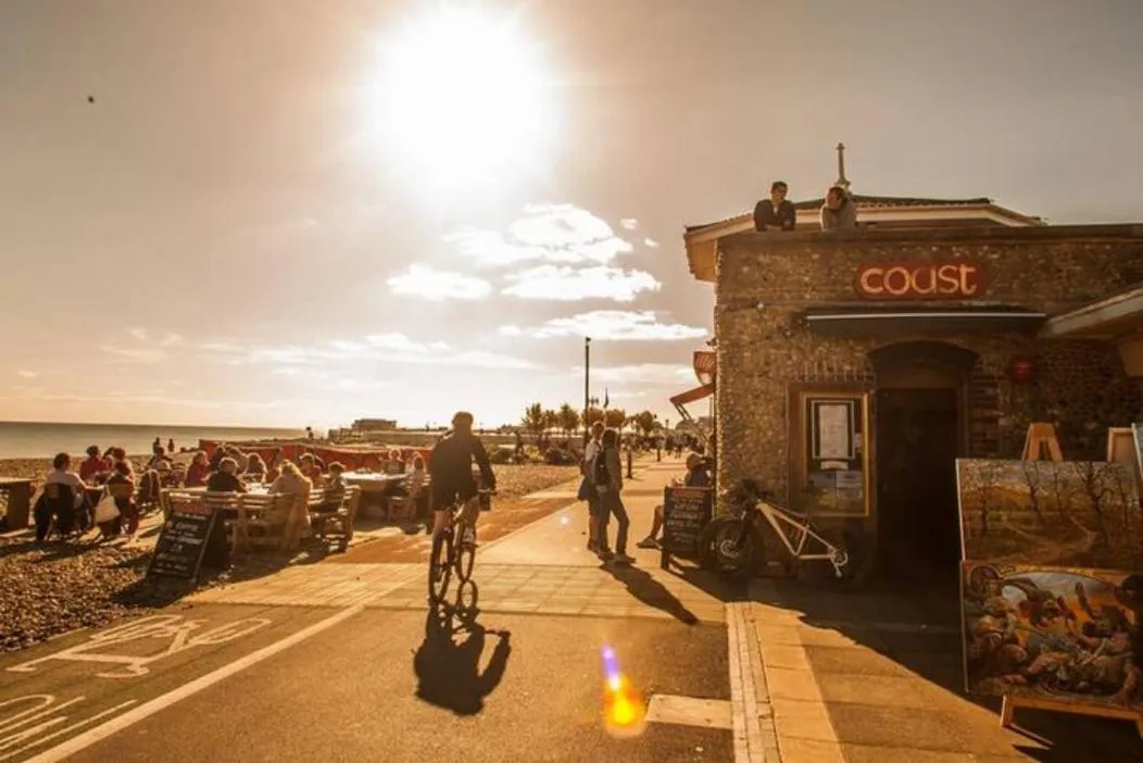 Neighbourhood in Pebble Cottage