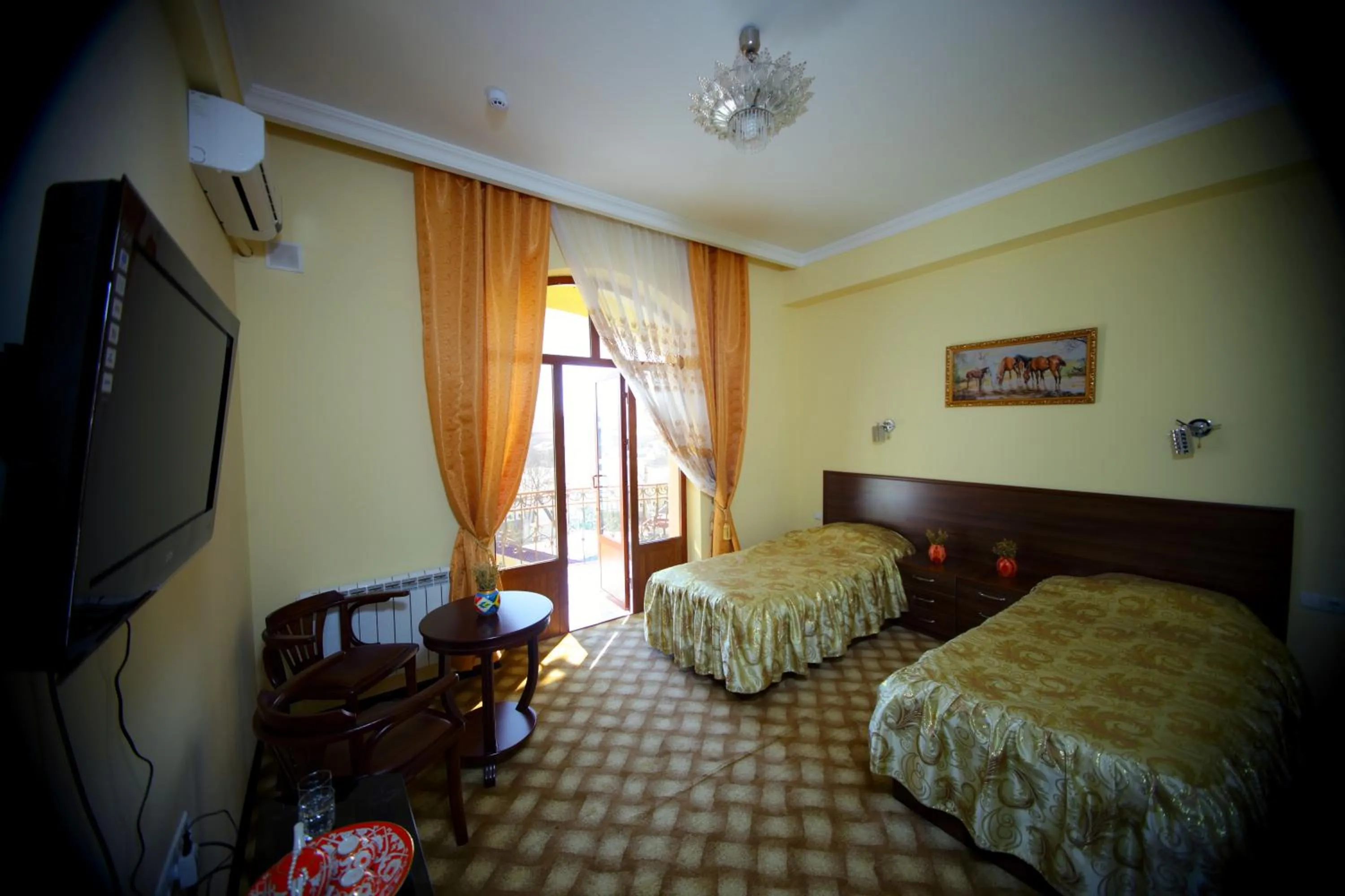Photo of the whole room, Bed in Samarkand Dream Hotel