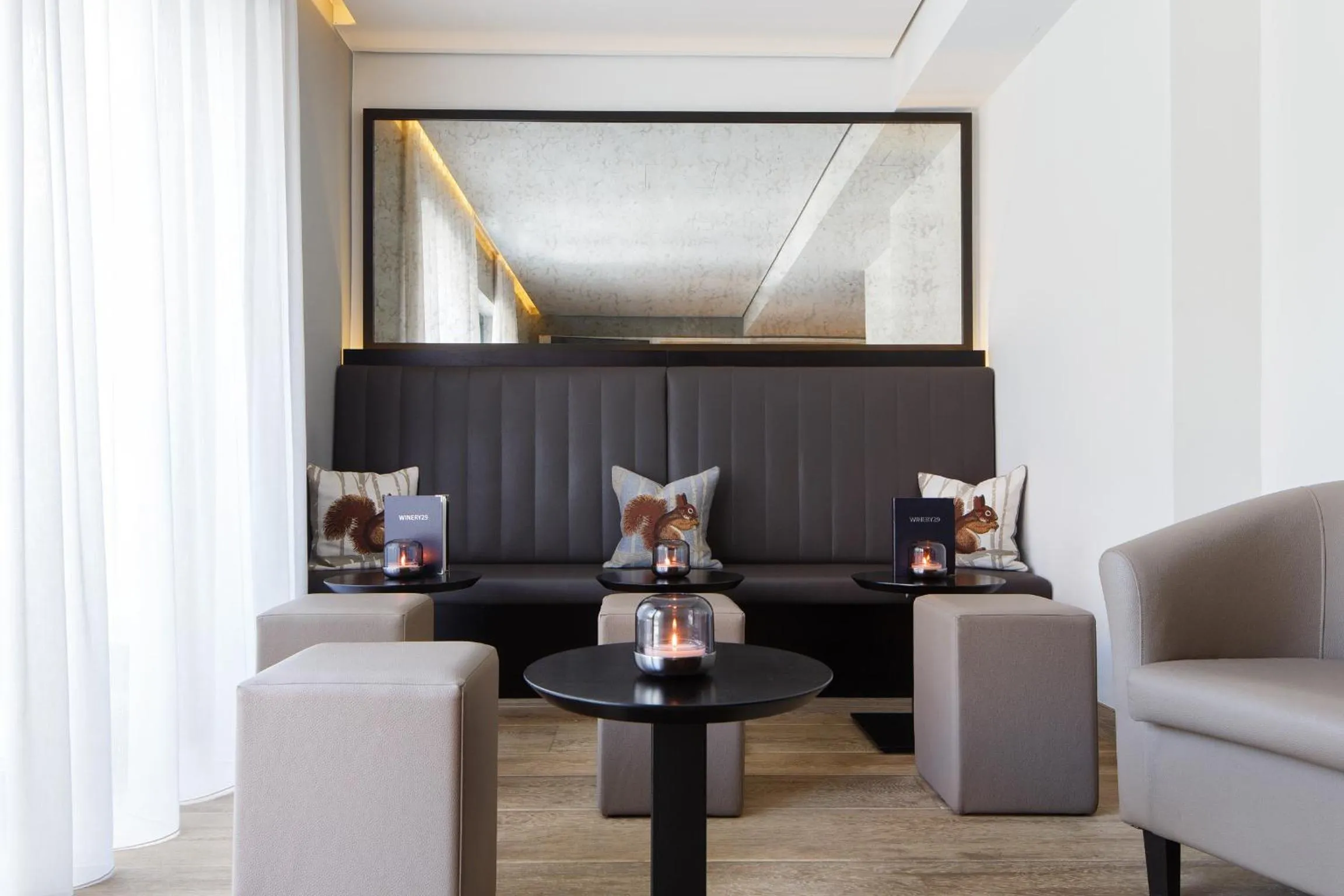 Lounge or bar in The Alex Hotel