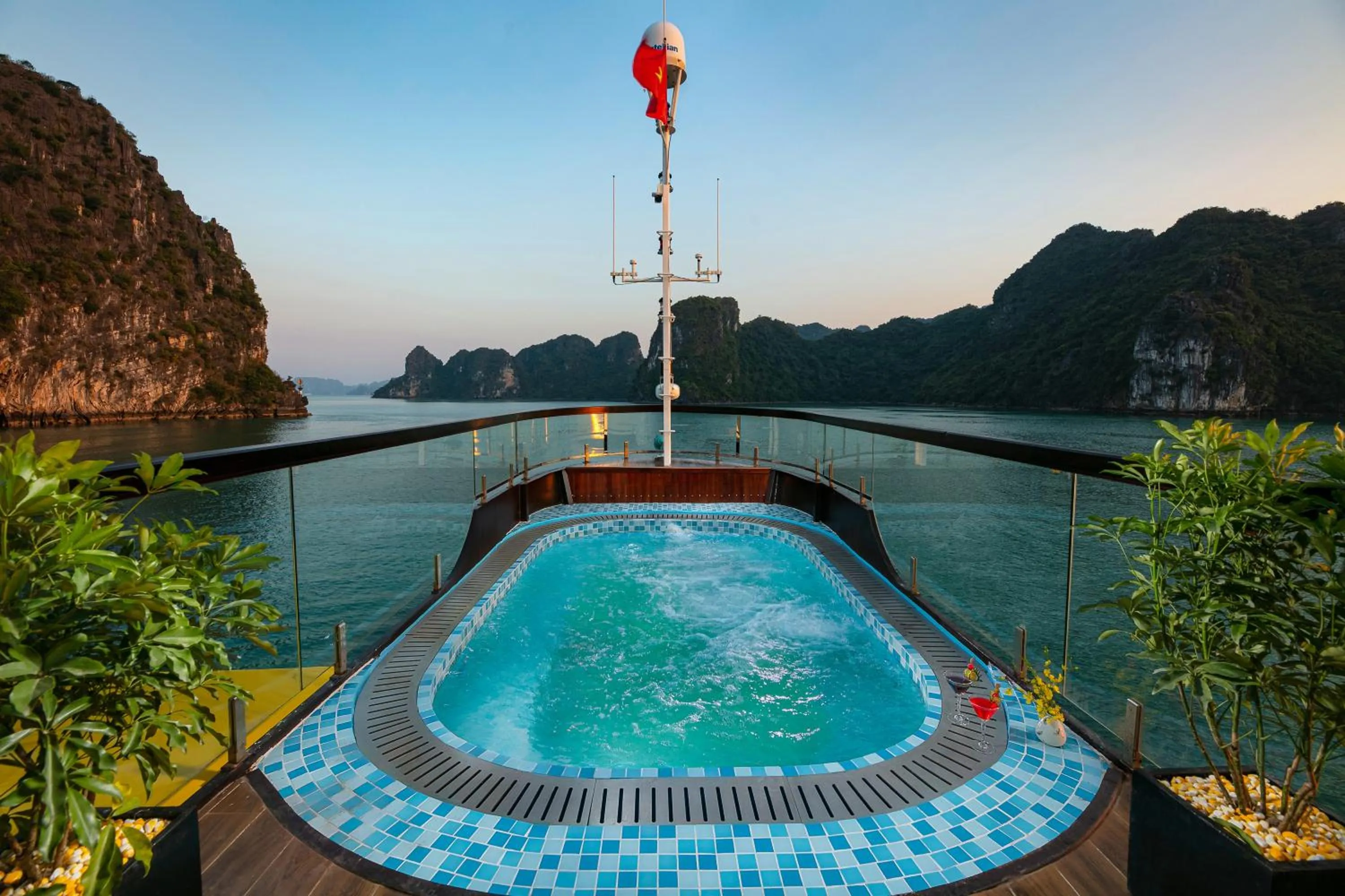 Pool view in Nostalgia Halong Cruise