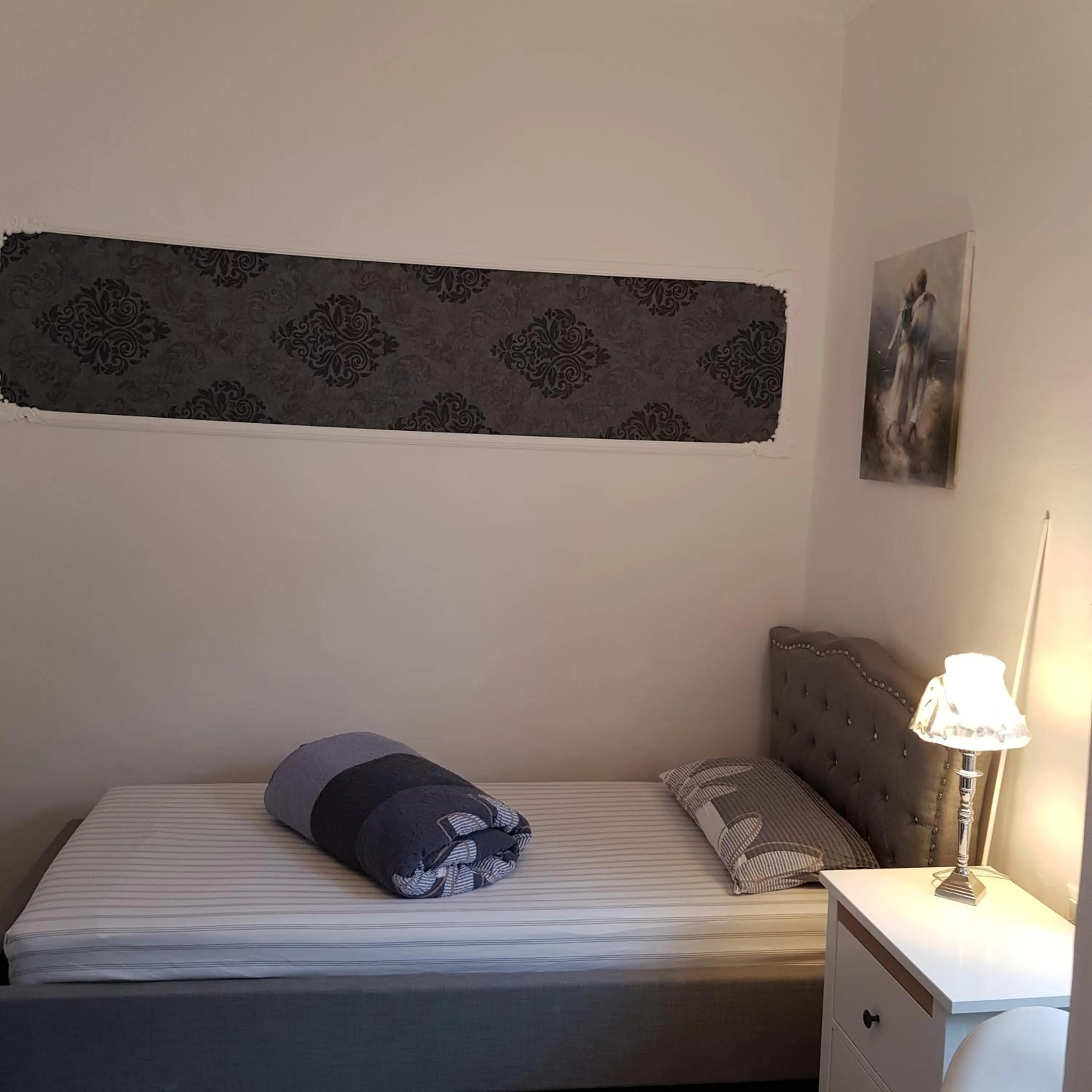 Bed in Garni Villa Tyrol - Adults Only