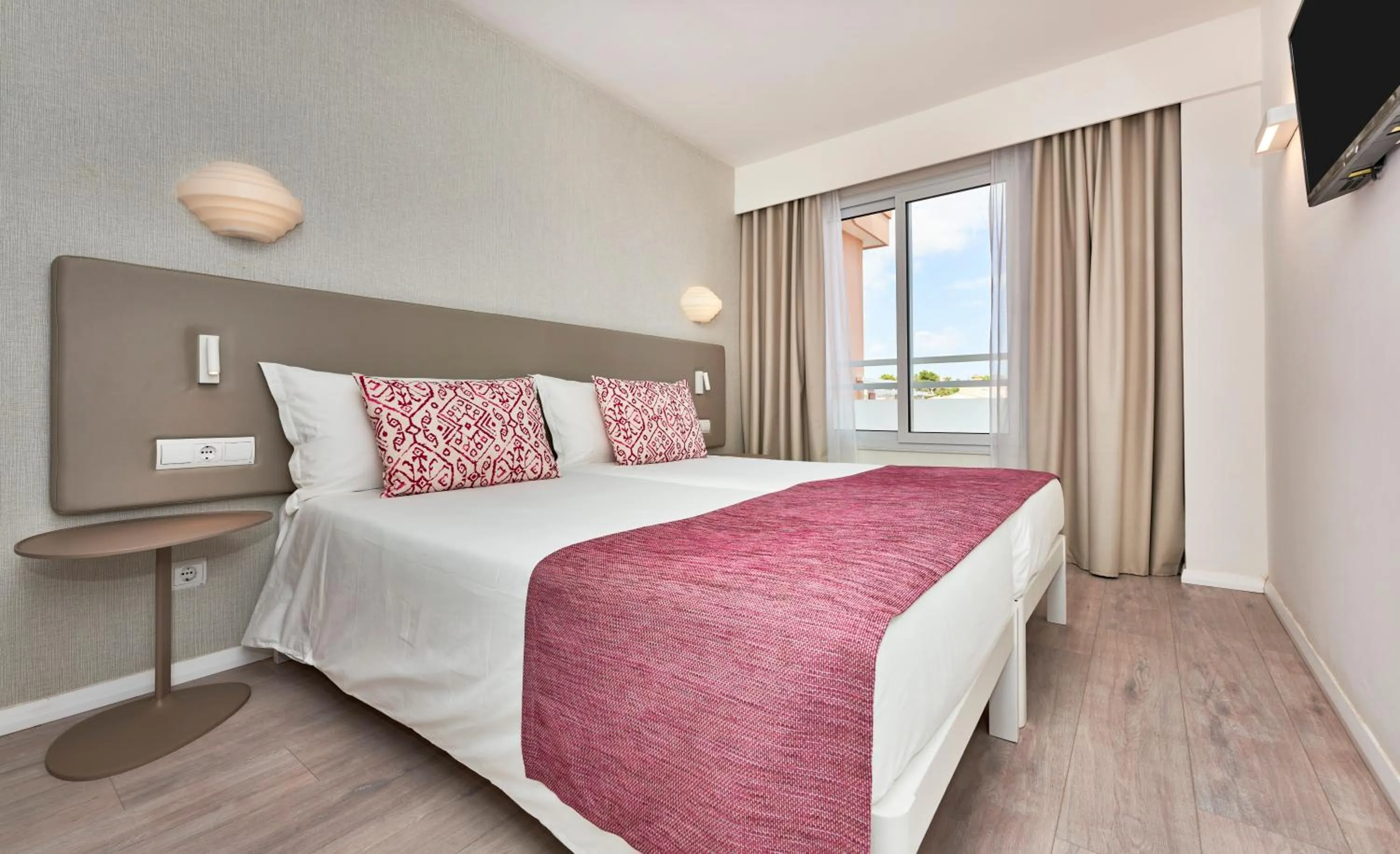 Photo of the whole room in Insotel Cala Mandia Resort