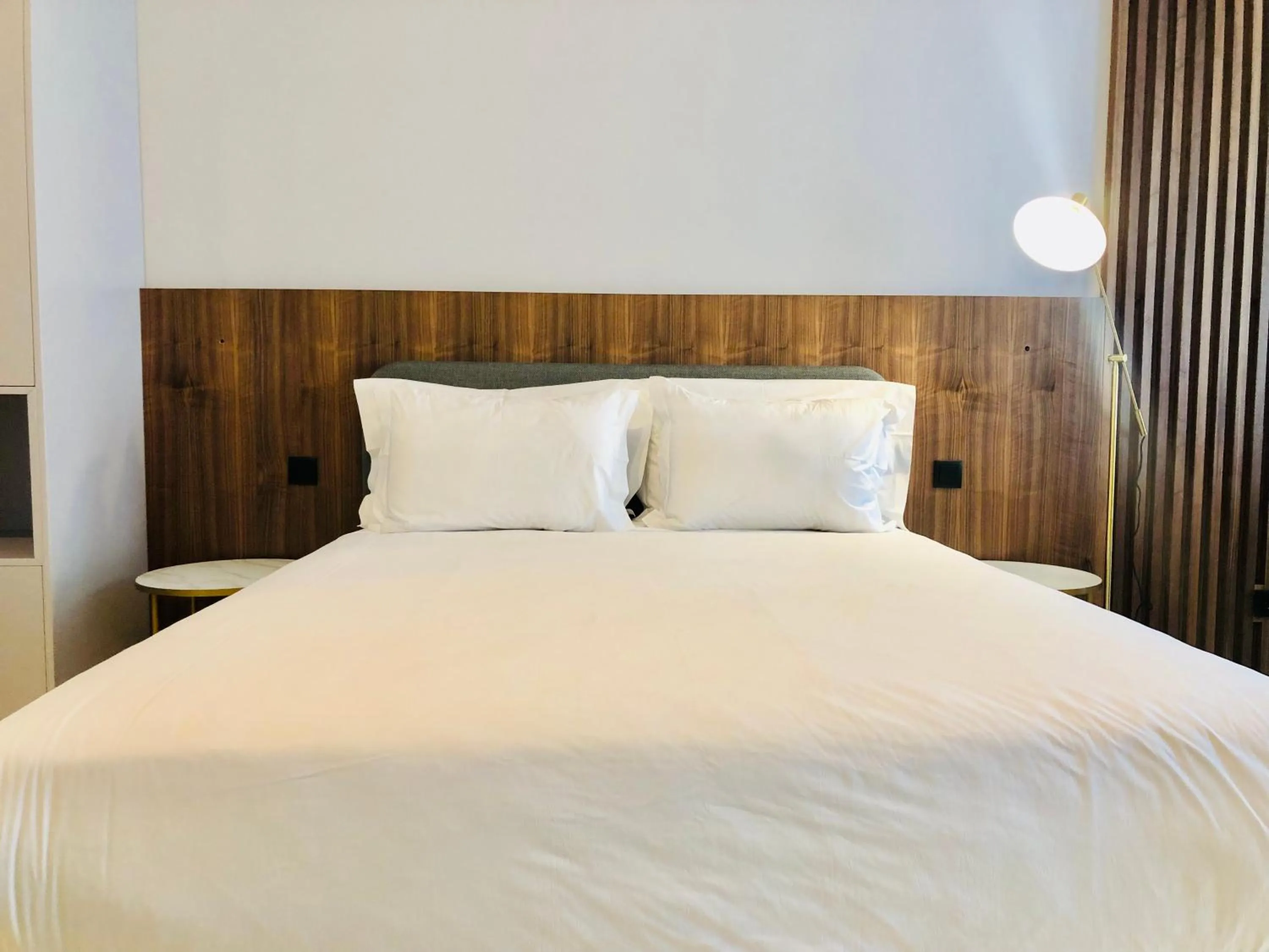 Bed in YOUROPO - Downtown