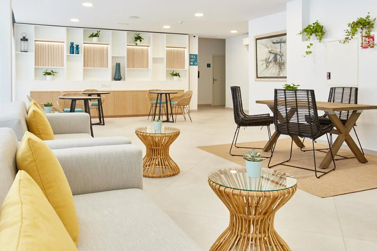 Living room in Universal Aparthotel Elisa