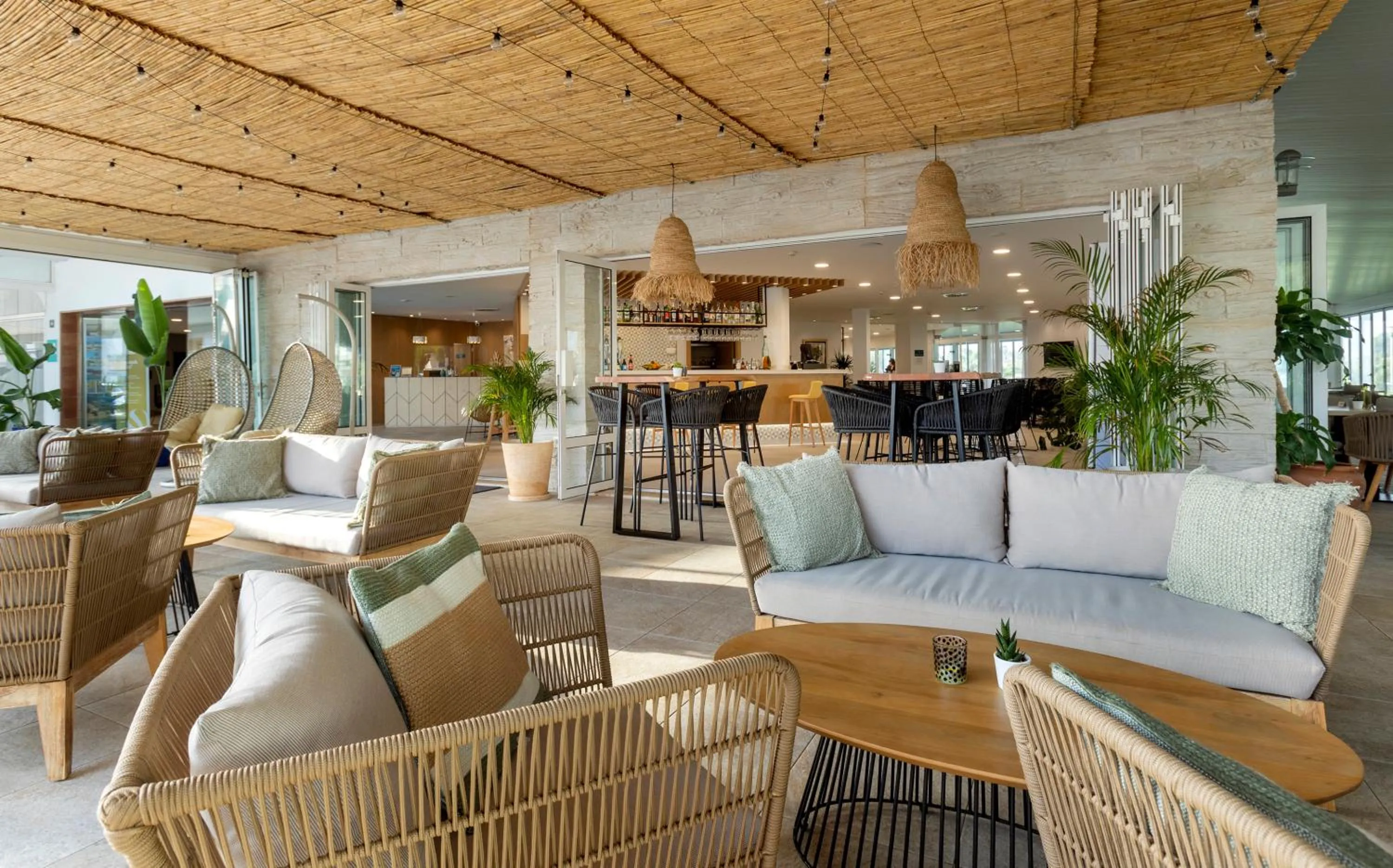 Lounge or bar in Universal Aparthotel Elisa