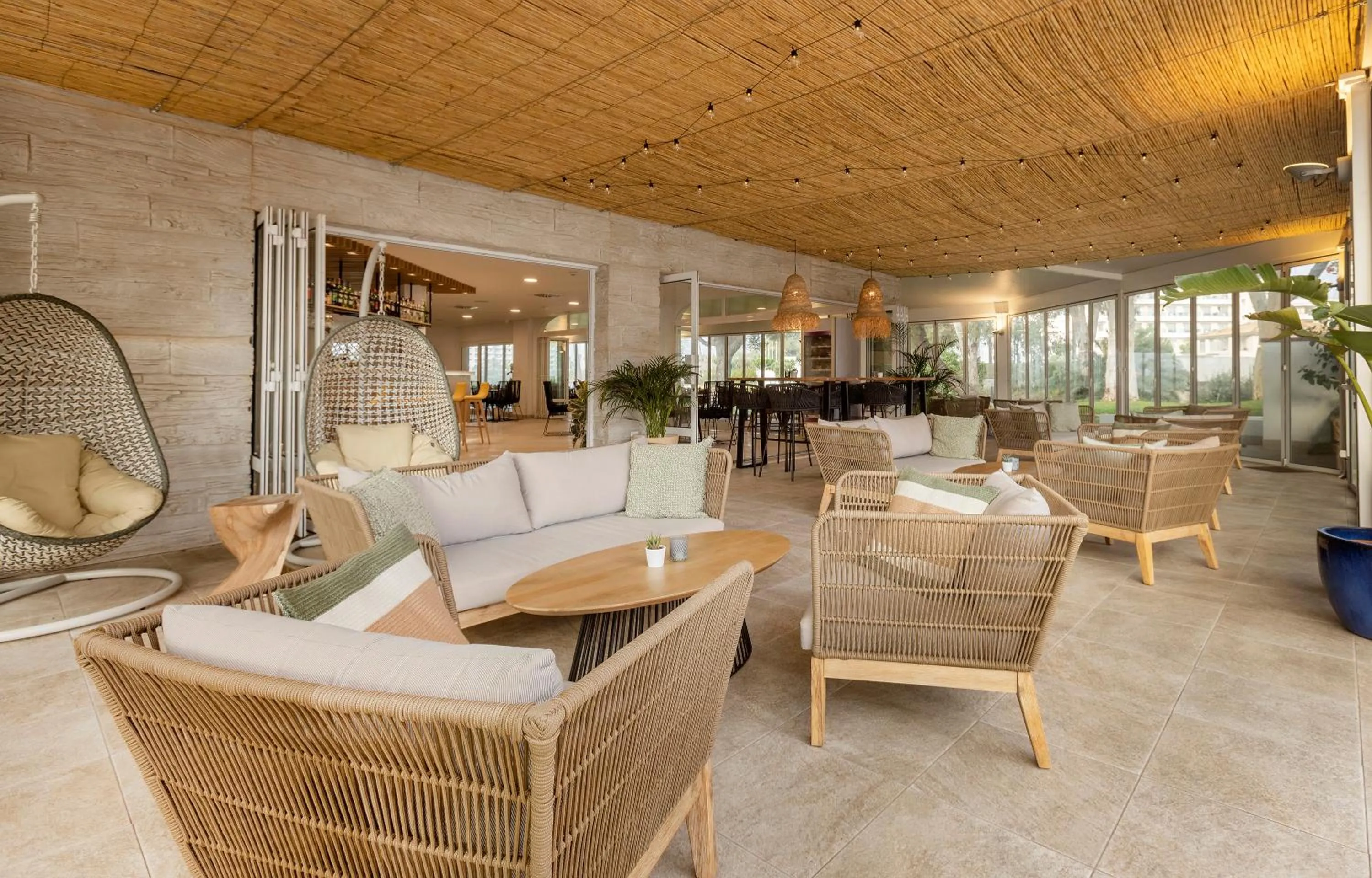 Lounge or bar in Universal Aparthotel Elisa