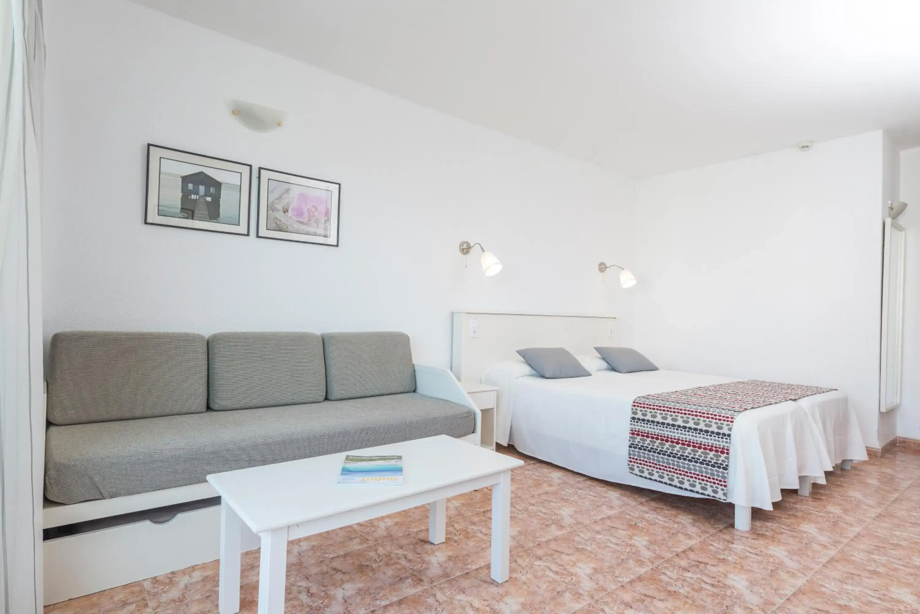 Studio with Pool View - single occupancy in Apartamentos Siesta I Studio with Pool View - single occupancy in Apartamentos Siesta I