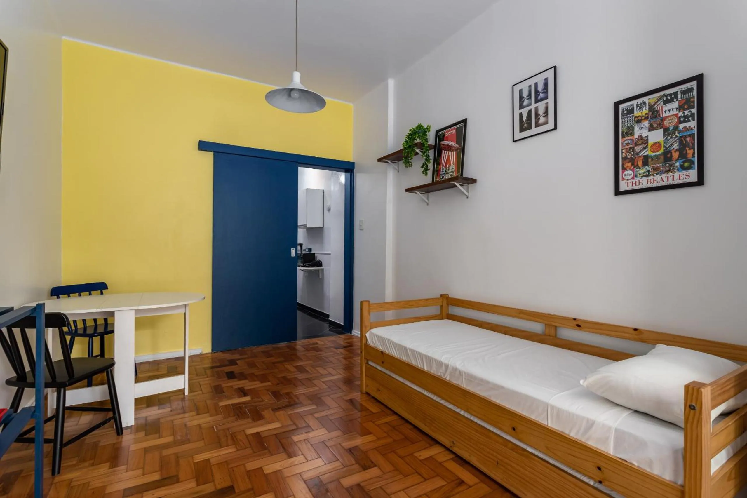 Communal lounge/ TV room, Bed in Estúdio em Copacabana - Ideal para famílias - JC509 Z2