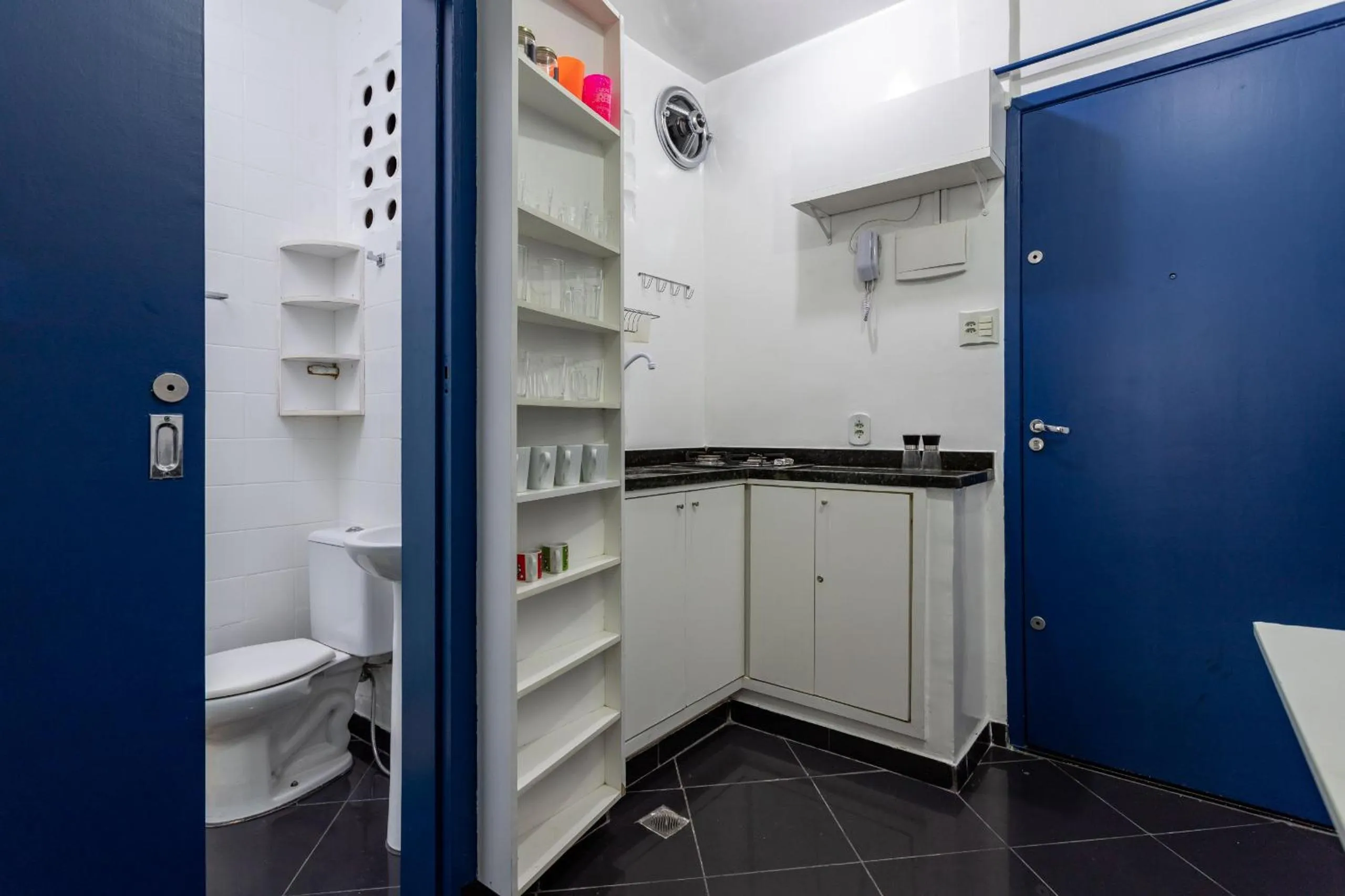 Kitchen or kitchenette in Estúdio em Copacabana - Ideal para famílias - JC509 Z2