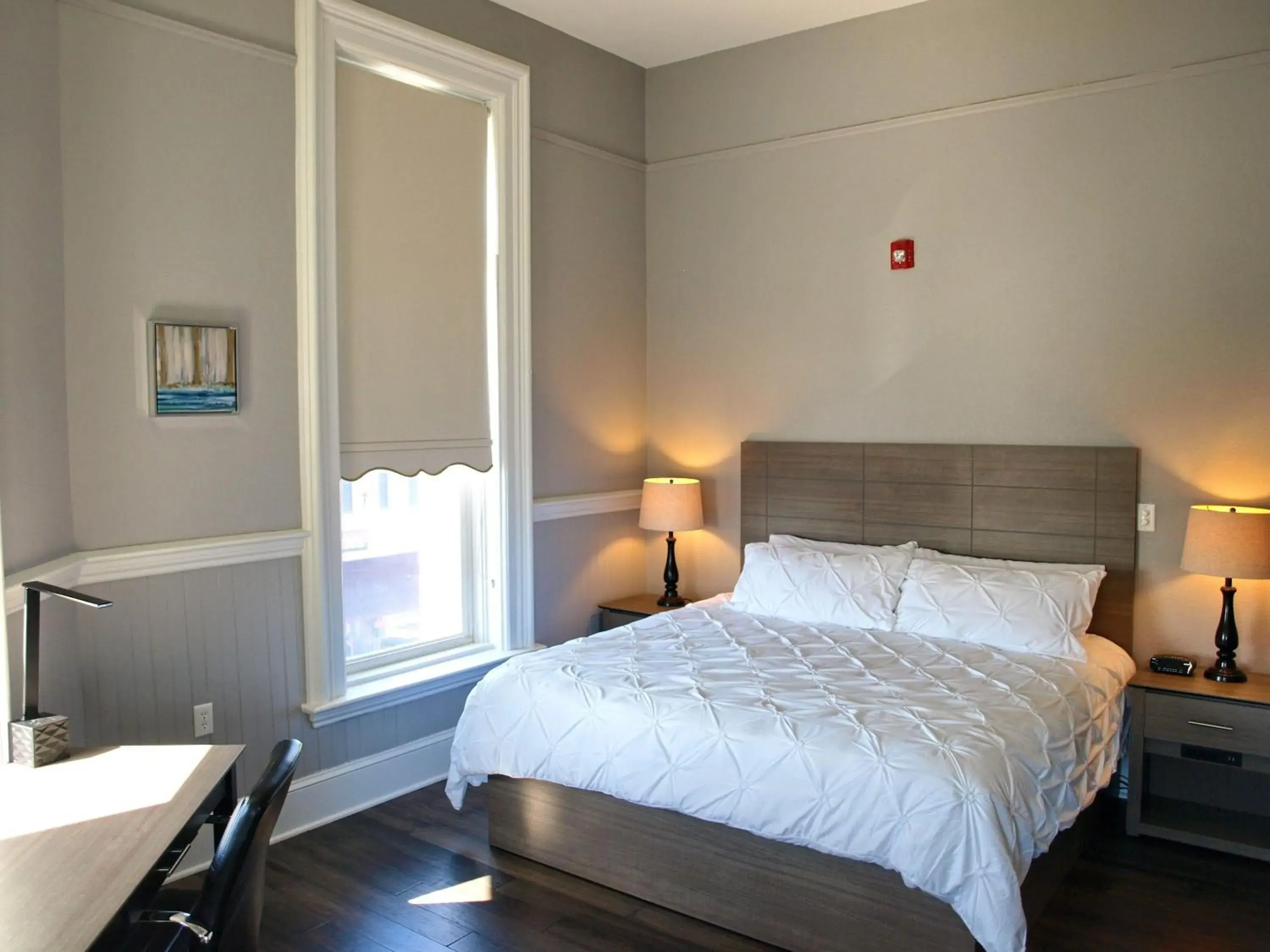 Standard King Room in Cornerstone Inn Standard King Room in Cornerstone Inn