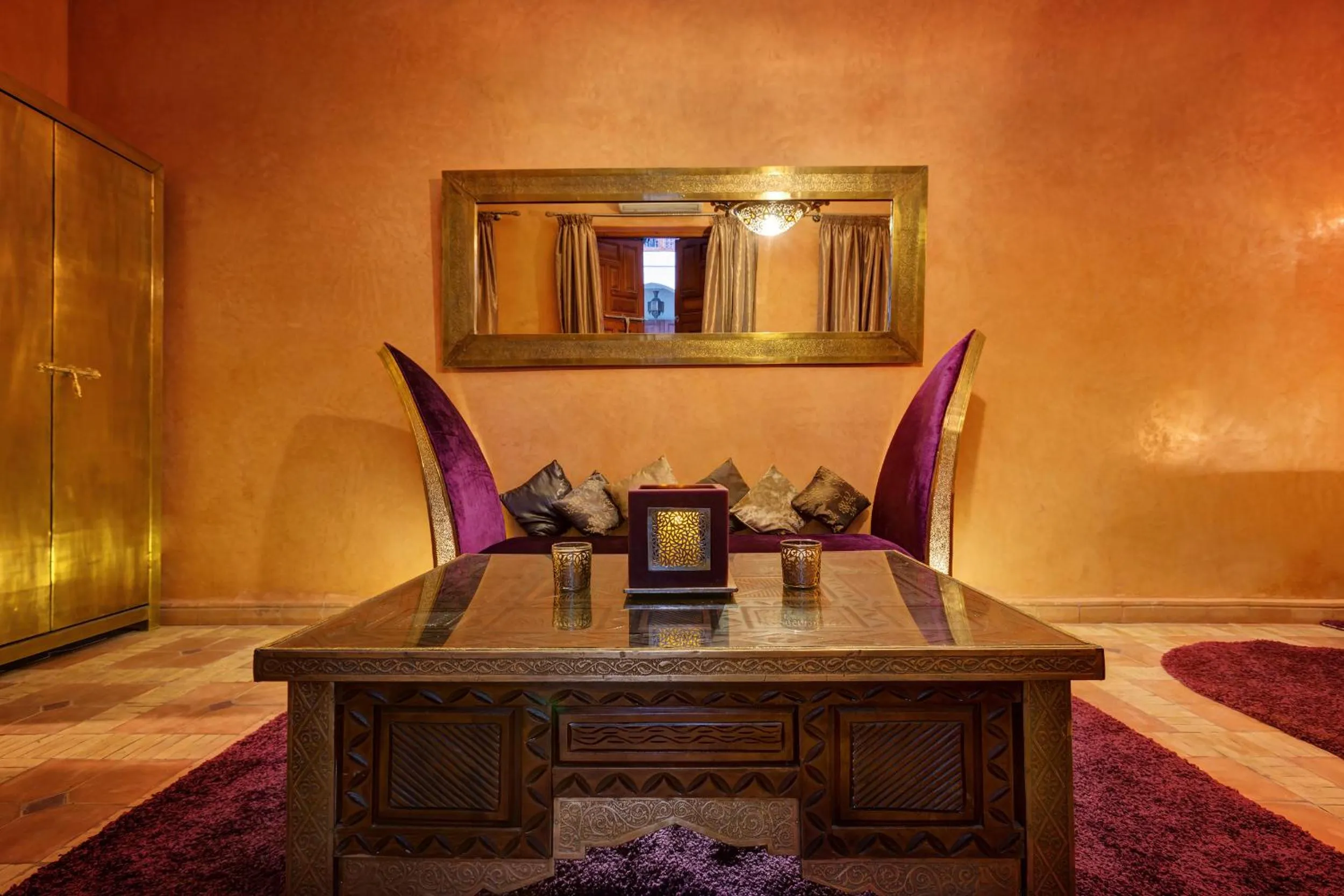 Decorative detail in Riad Wow