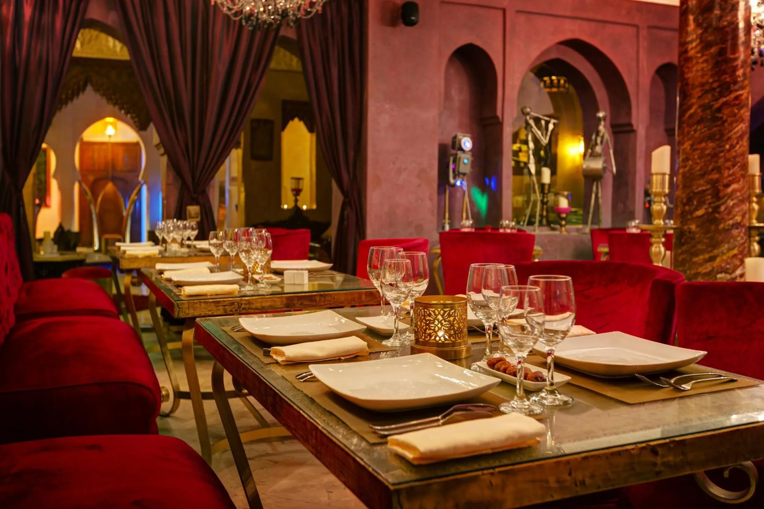 Restaurant/places to eat in Riad Wow
