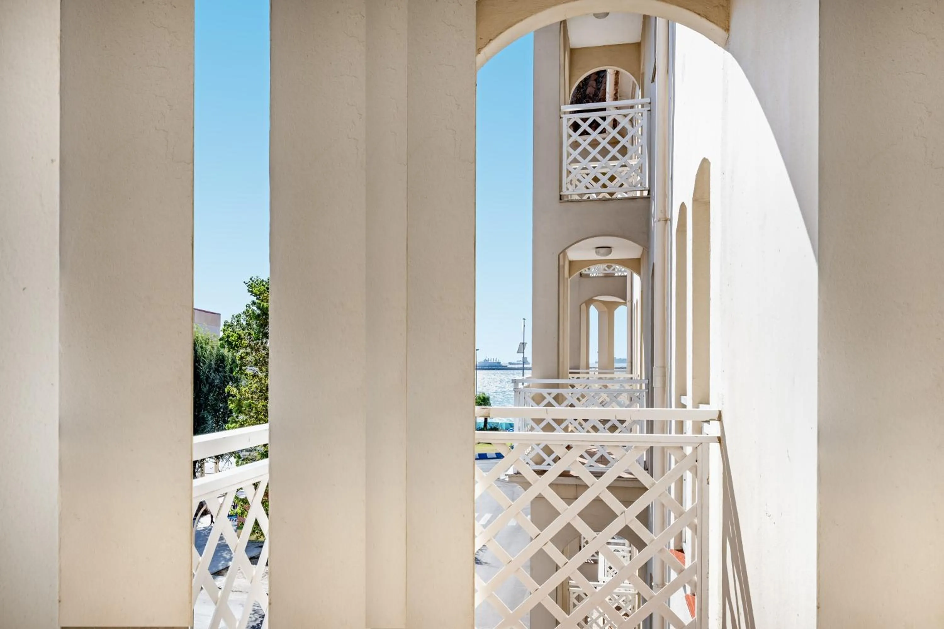 Garden view in AC Hotel La Línea by Marriott