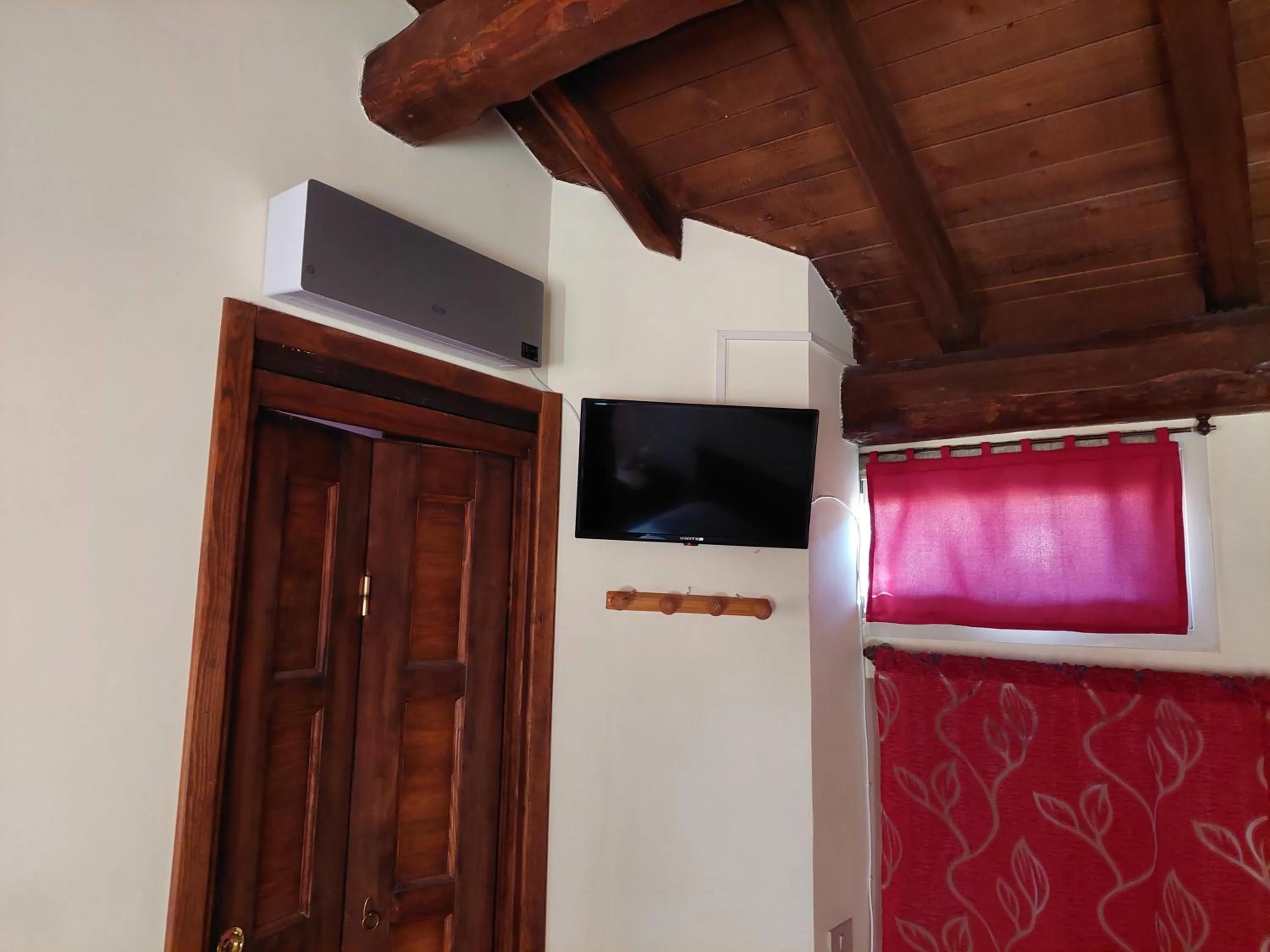 TV and multimedia in Bed and Breakfast Monticelli