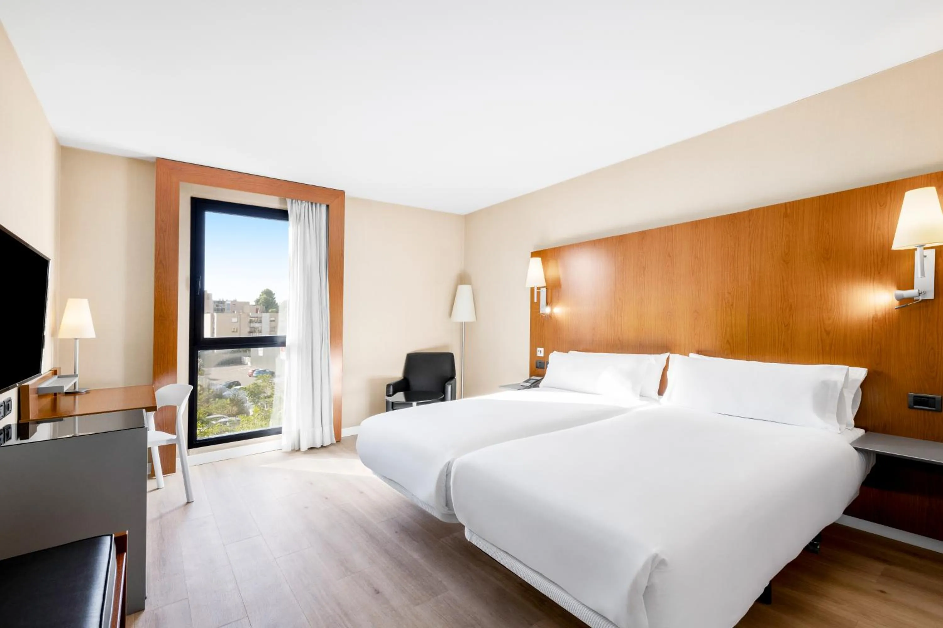 Bed in B&B HOTEL Zaragoza Los Enlaces Estación