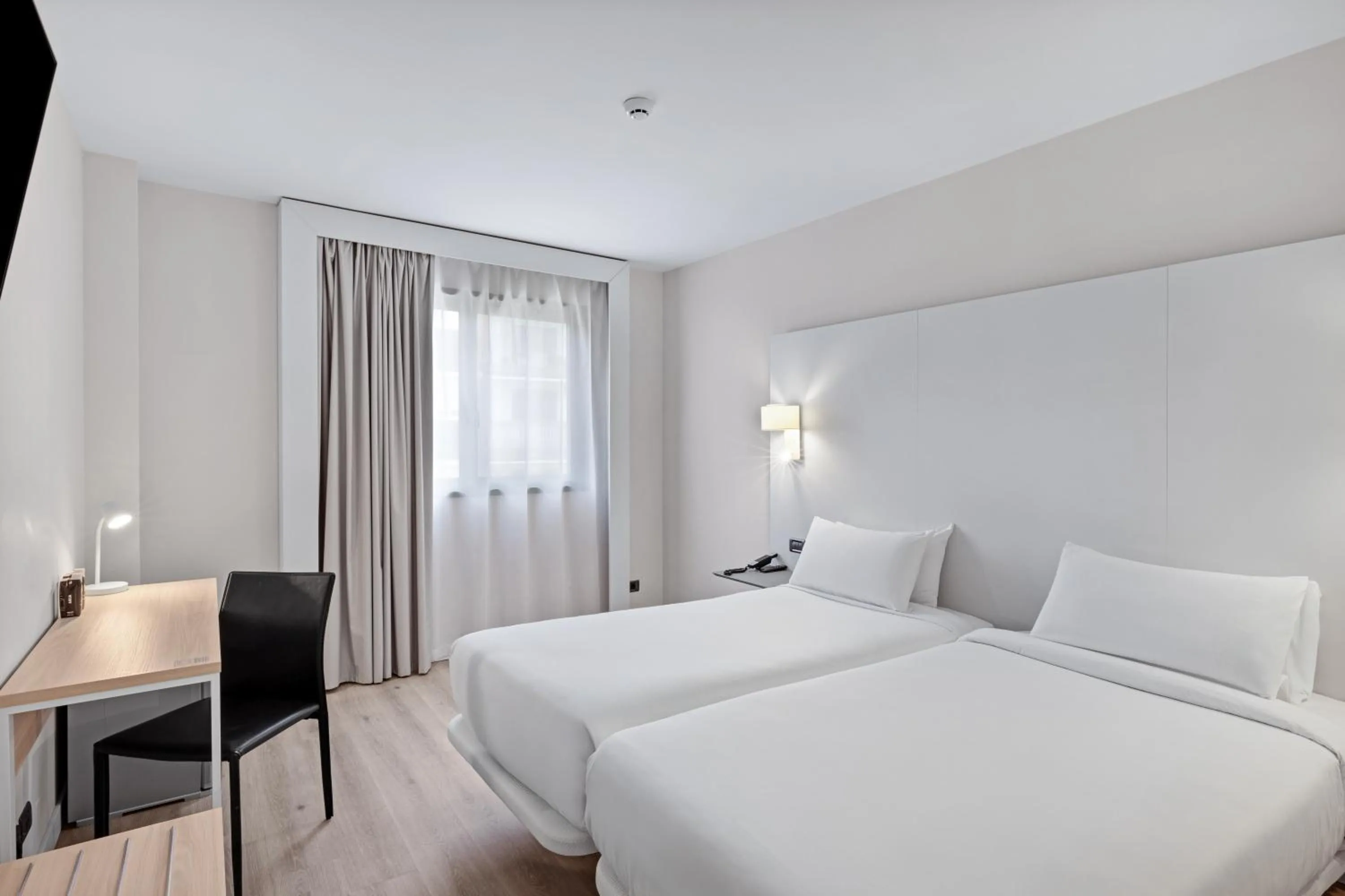 Bed in B&B HOTEL Ciudad de Lleida