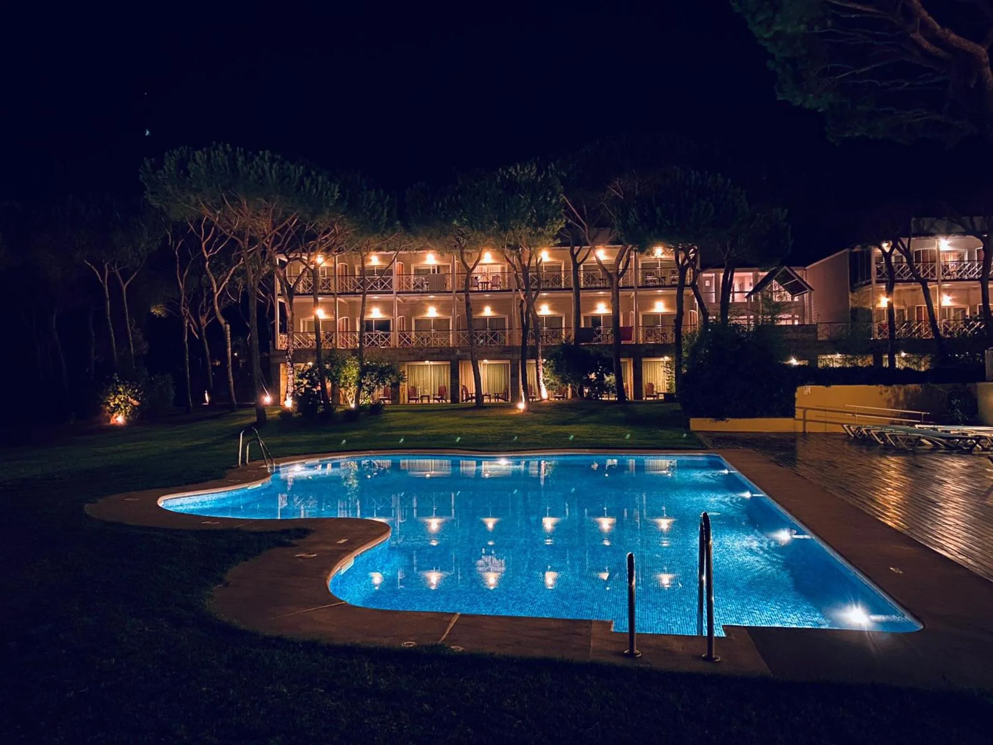 Facade/entrance in Hotel Nuevo Portil Golf