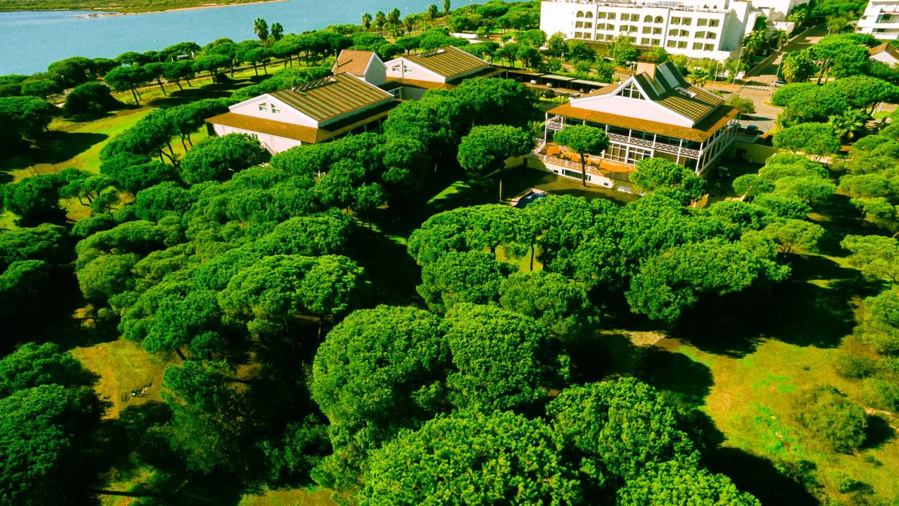 Facade/entrance in Hotel Nuevo Portil Golf