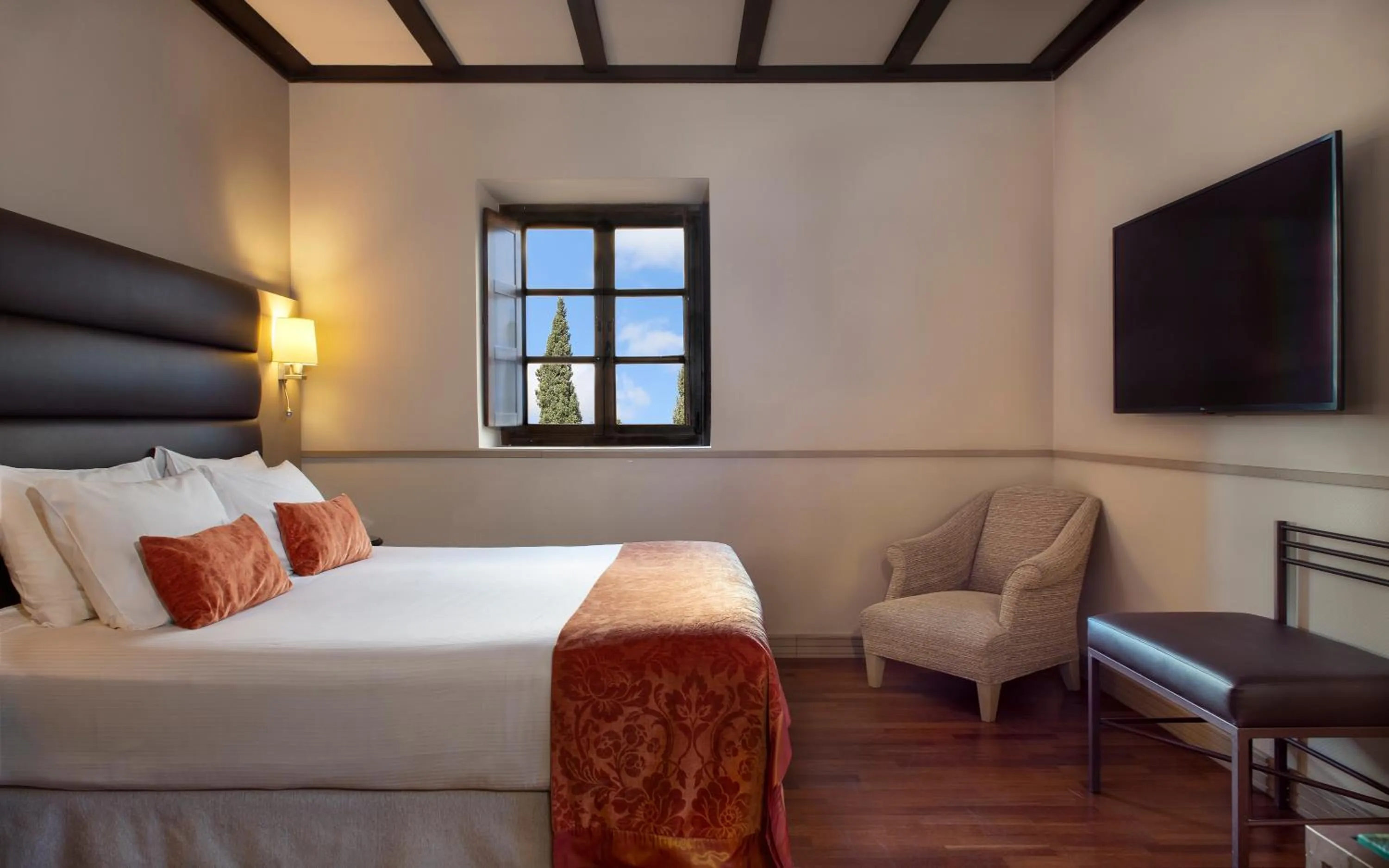 View (from property/room), Bed in Hospes Palacio de San Esteban, a Member of Design Hotels