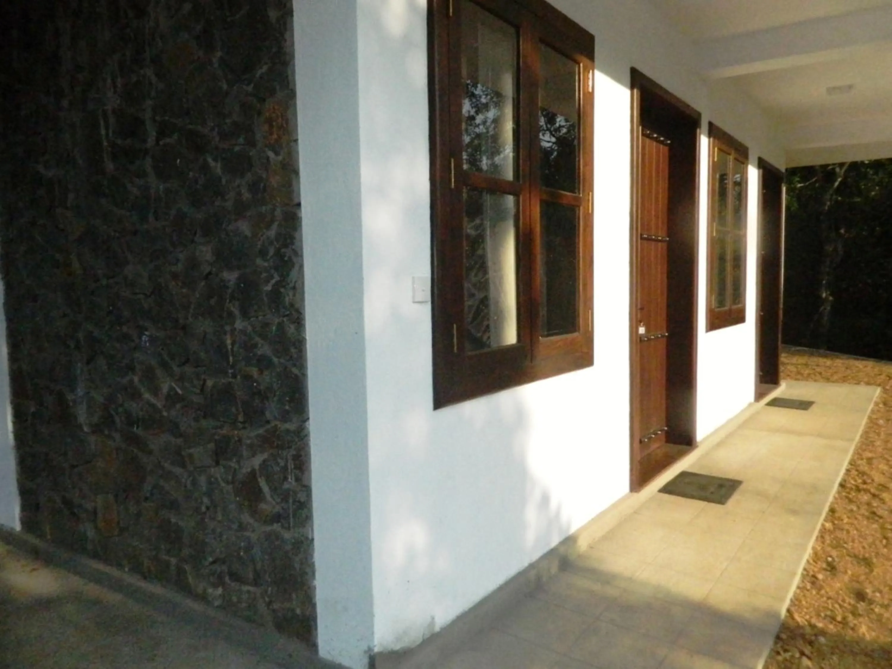 Photo of the whole room in Birds Paradise Hotel