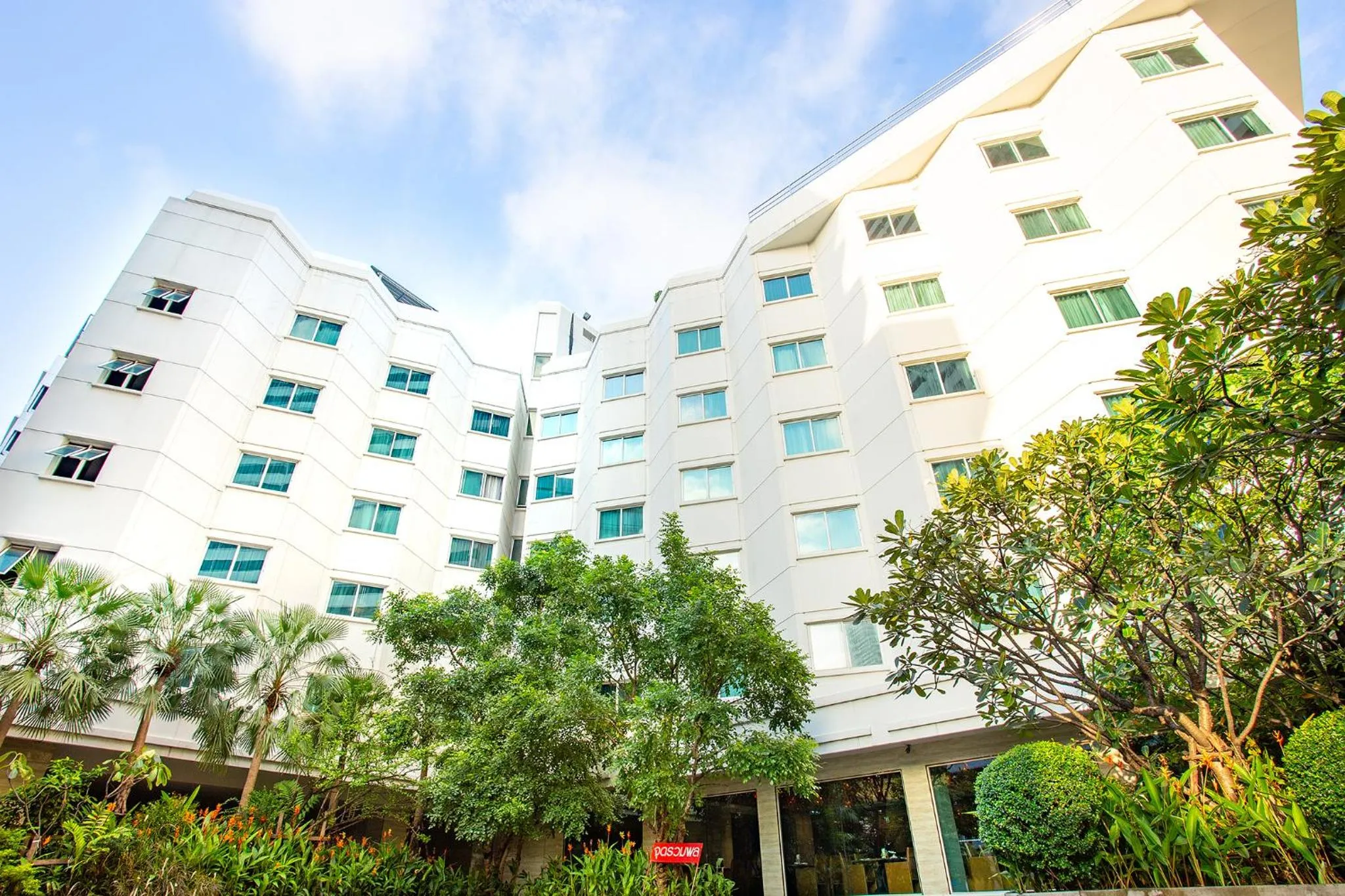 Graceland Bangkok by Grace Hotel - SHA Extra Plus