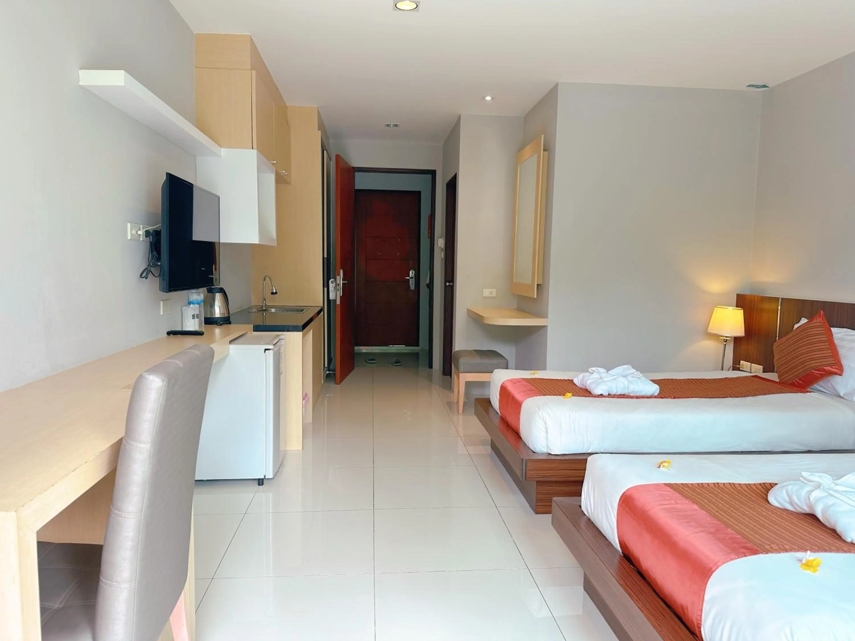 Photo of the whole room, Bed in Ahad Suite Aonang