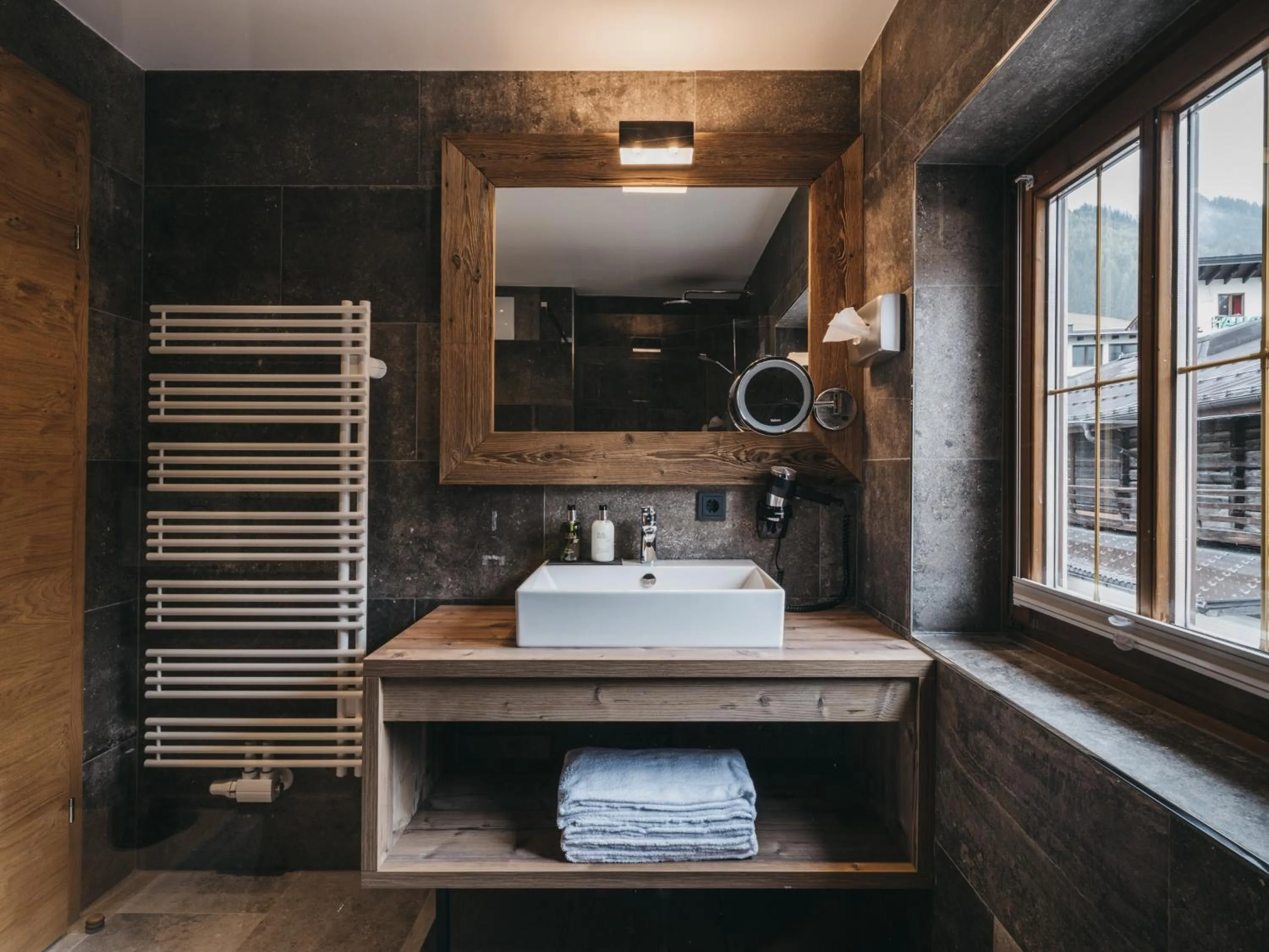 Bathroom in VAYA Post Saalbach