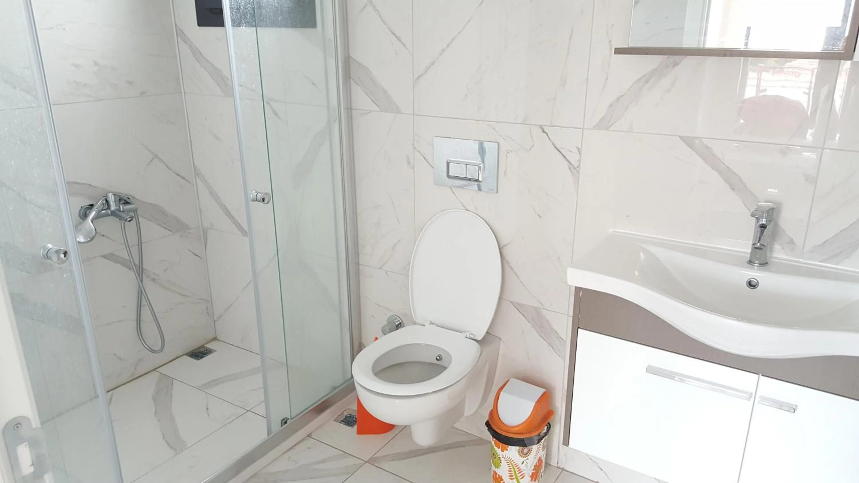 Toilet in Çeşme holiday homes