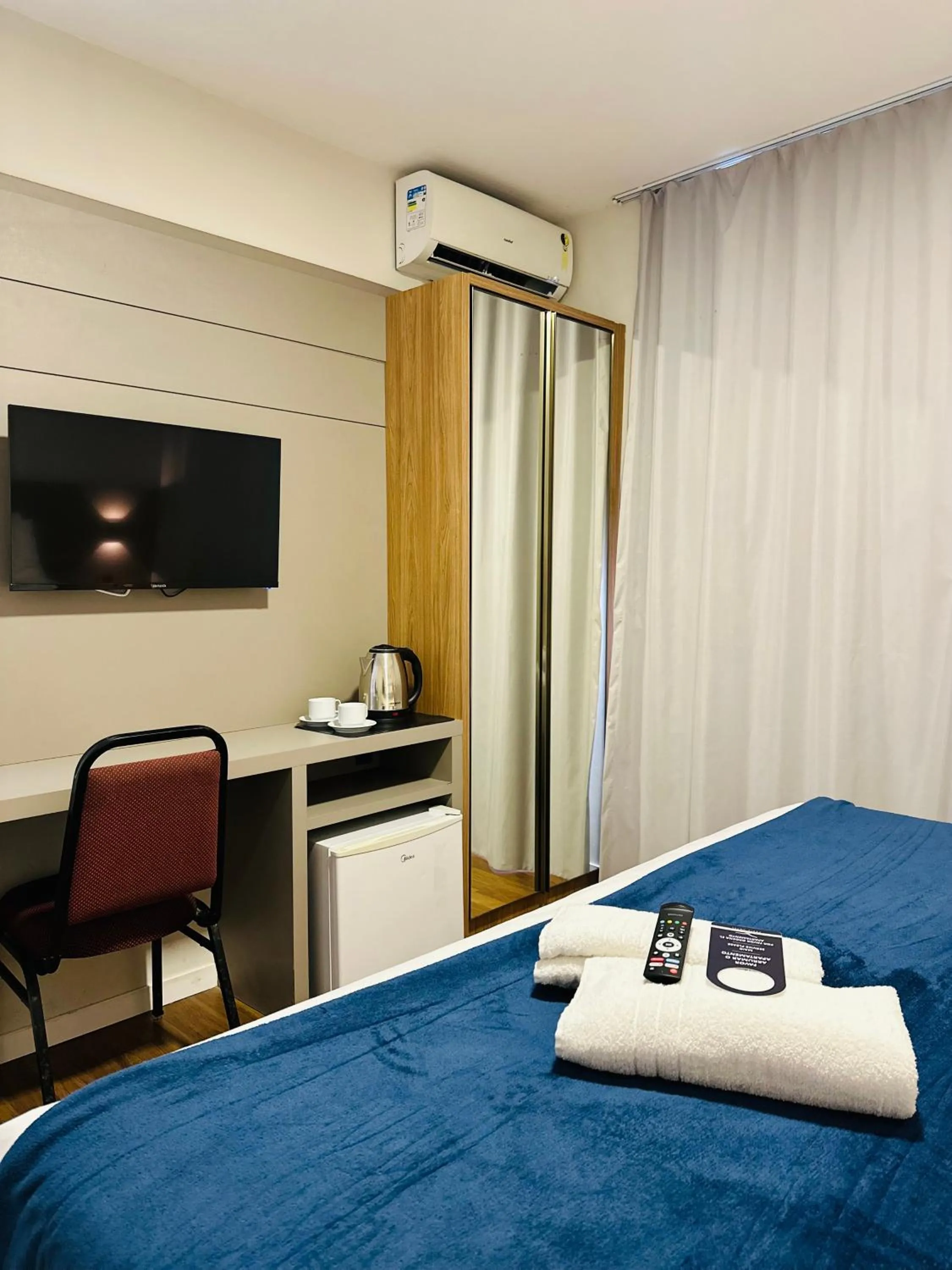 Photo of the whole room, Bed in Gaivotas Praia Hotel