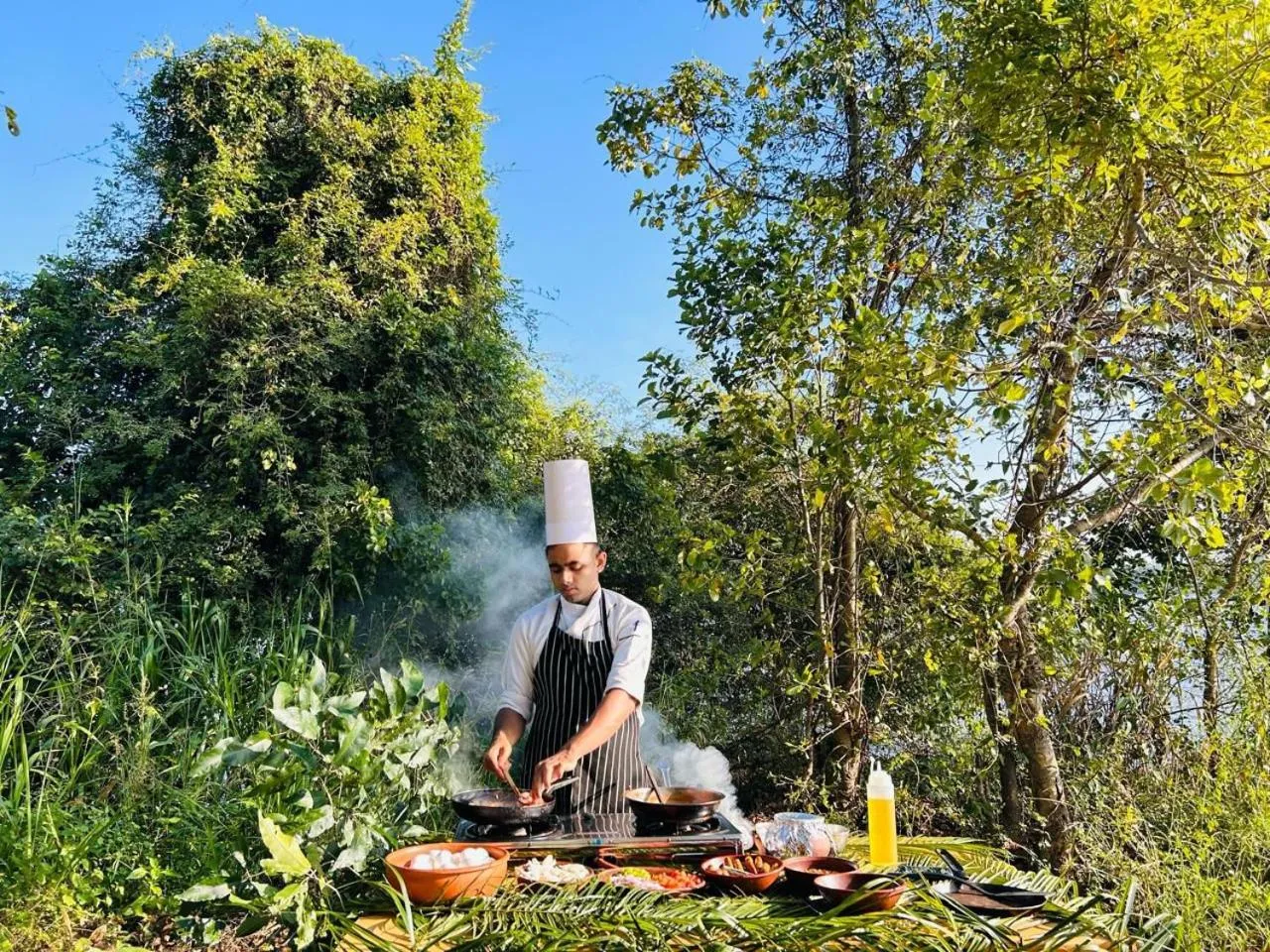 BBQ facilities in Mapakada Village - Mahiyanganaya