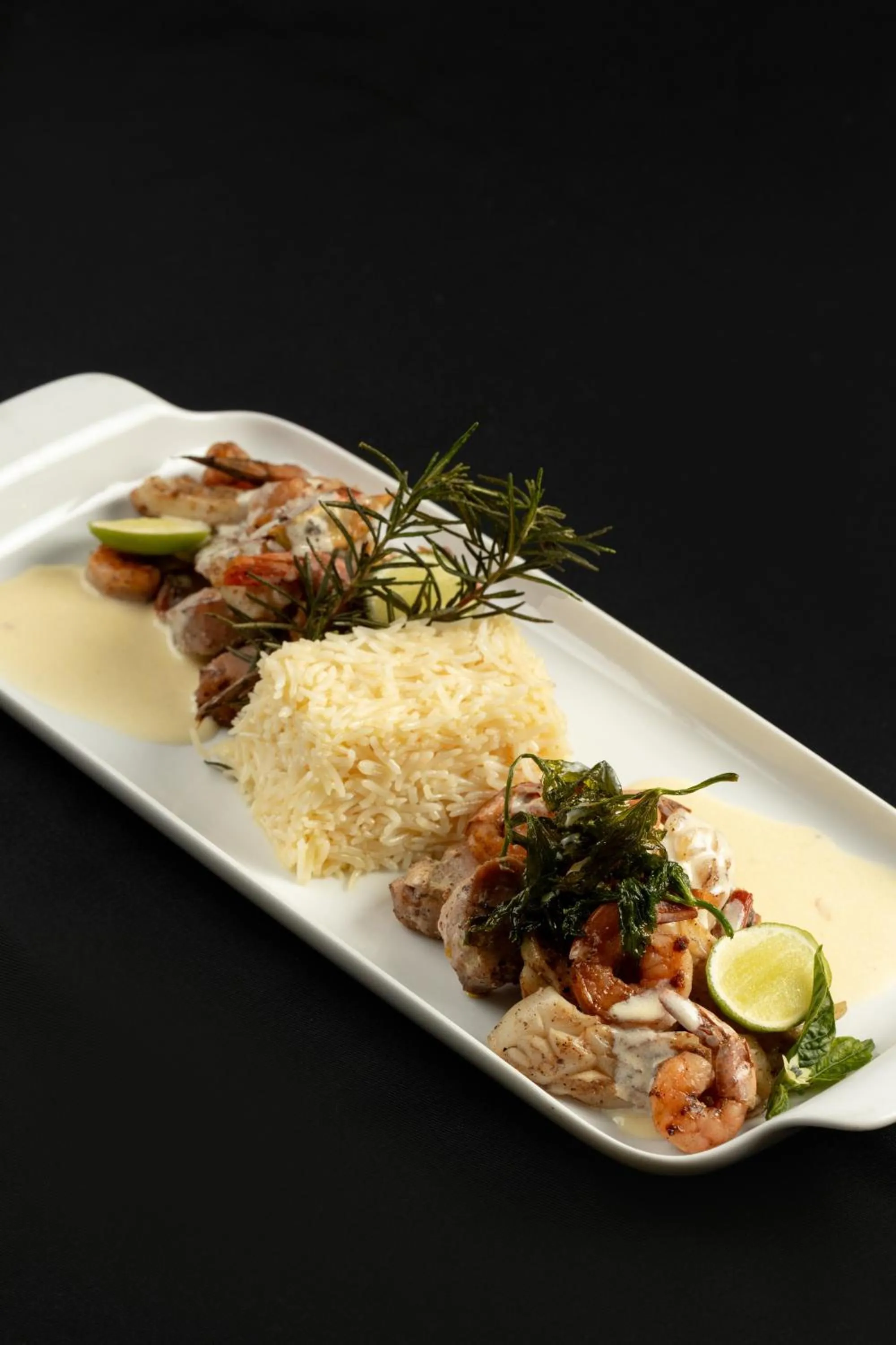 Food and drinks in Mapakada Village - Mahiyanganaya