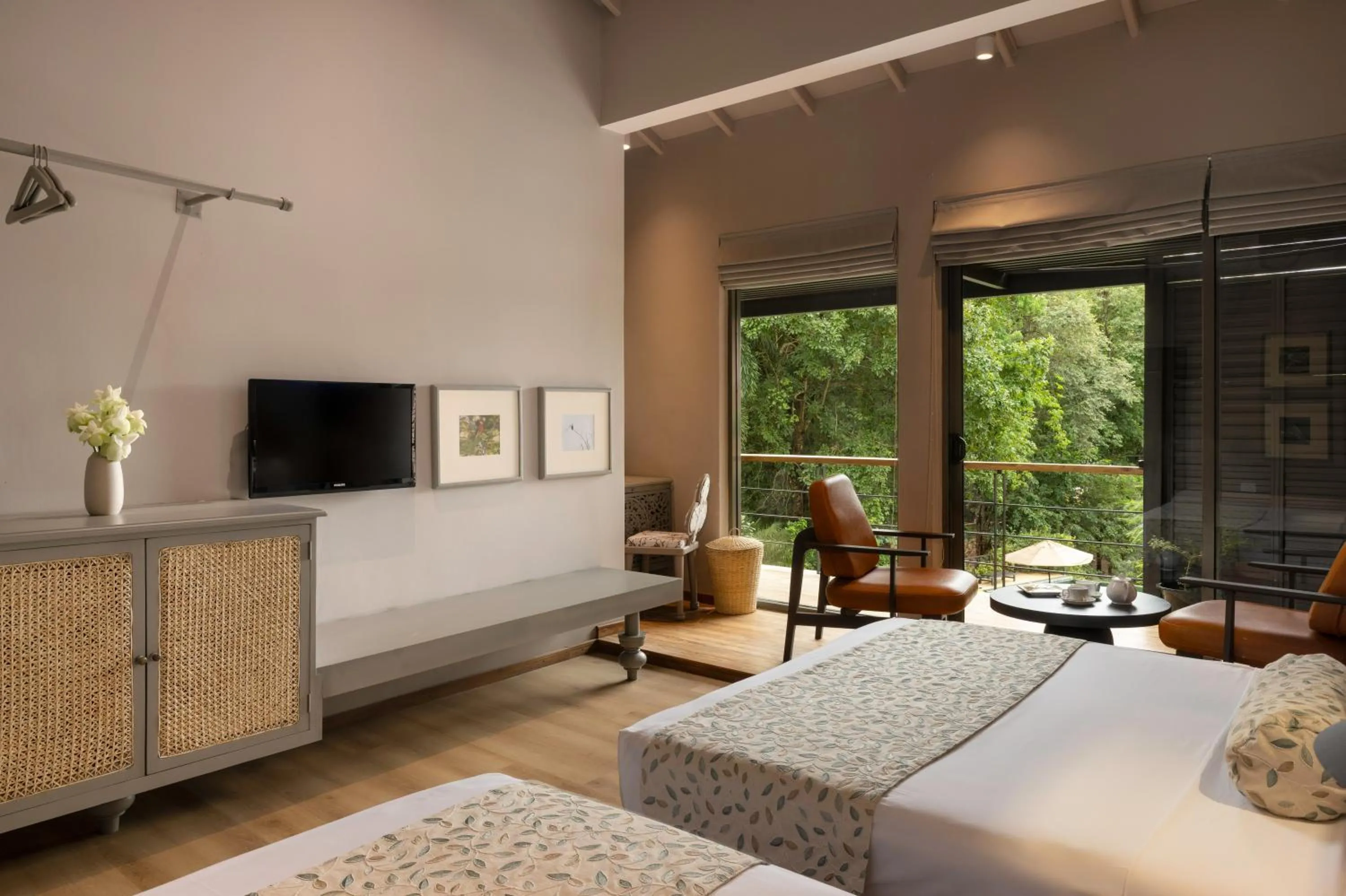 Bed in Mapakada Village - Mahiyanganaya