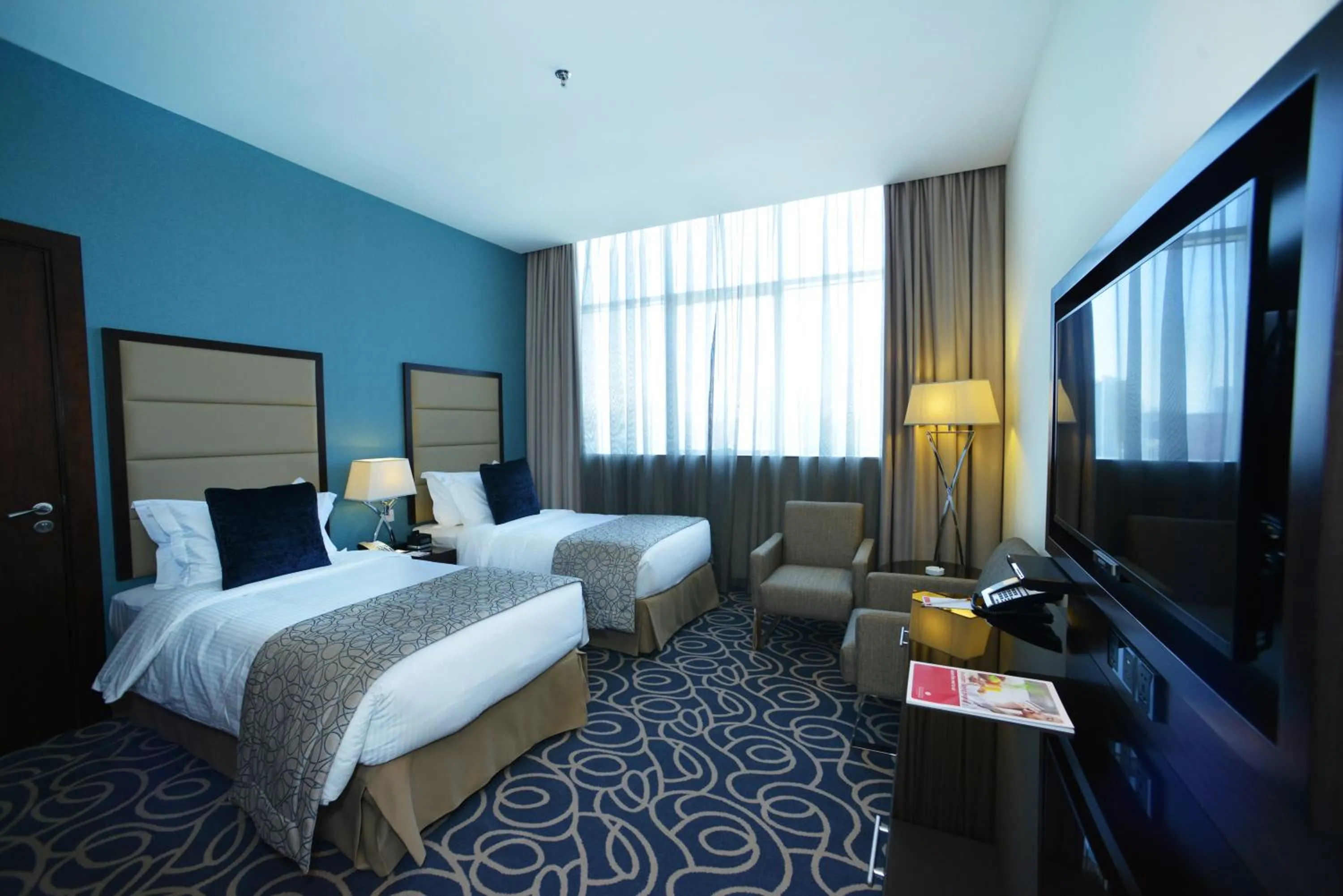 Bedroom, Bed in Ramada Abu Dhabi Corniche