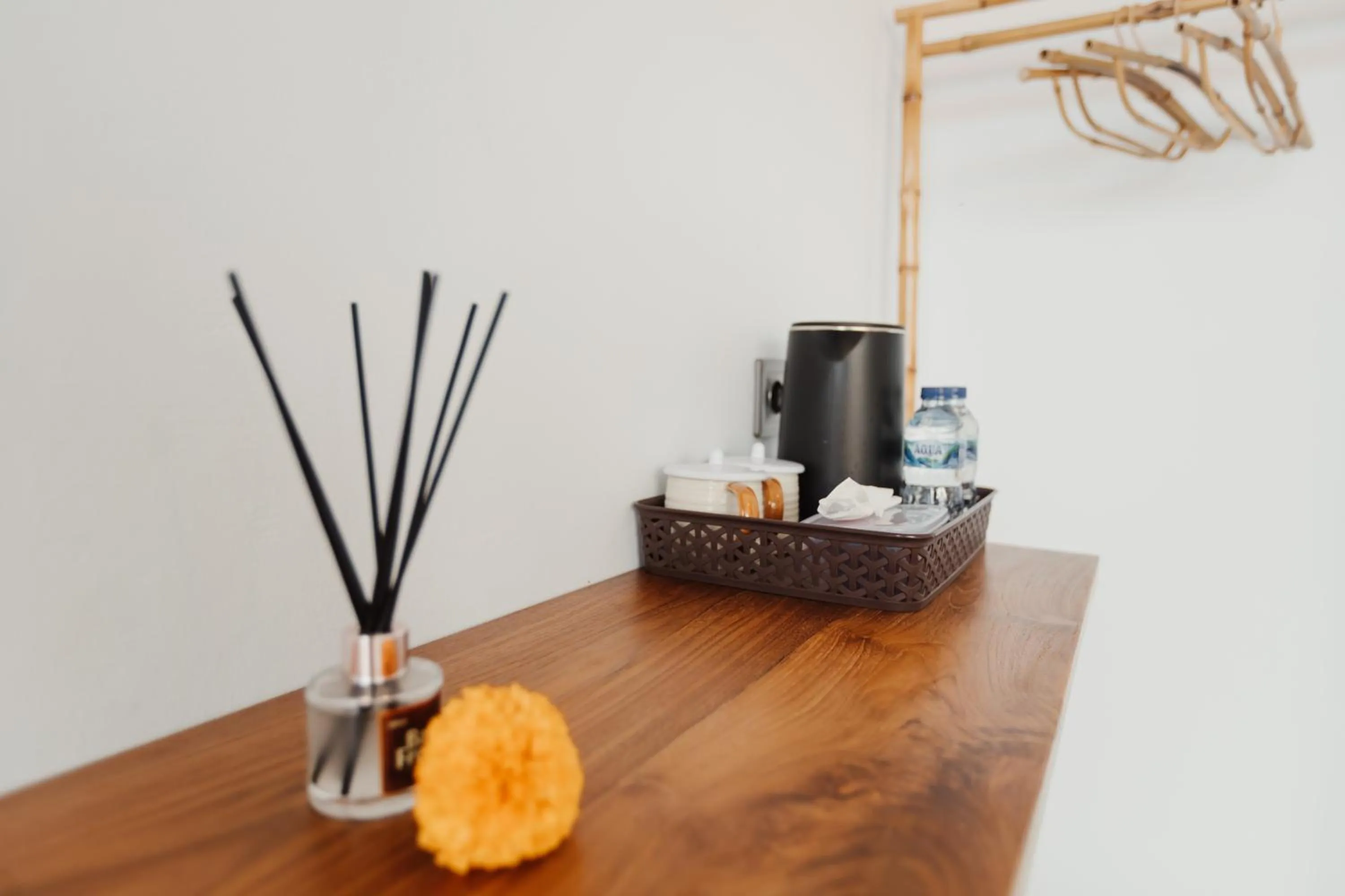 Coffee/tea facilities in Dana's House