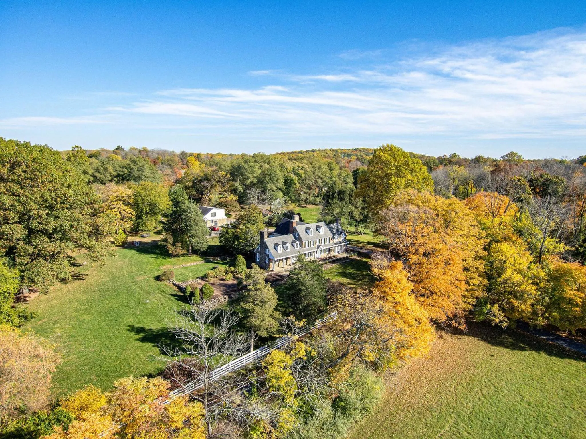 Property building in Chimney Hill Estate Inn