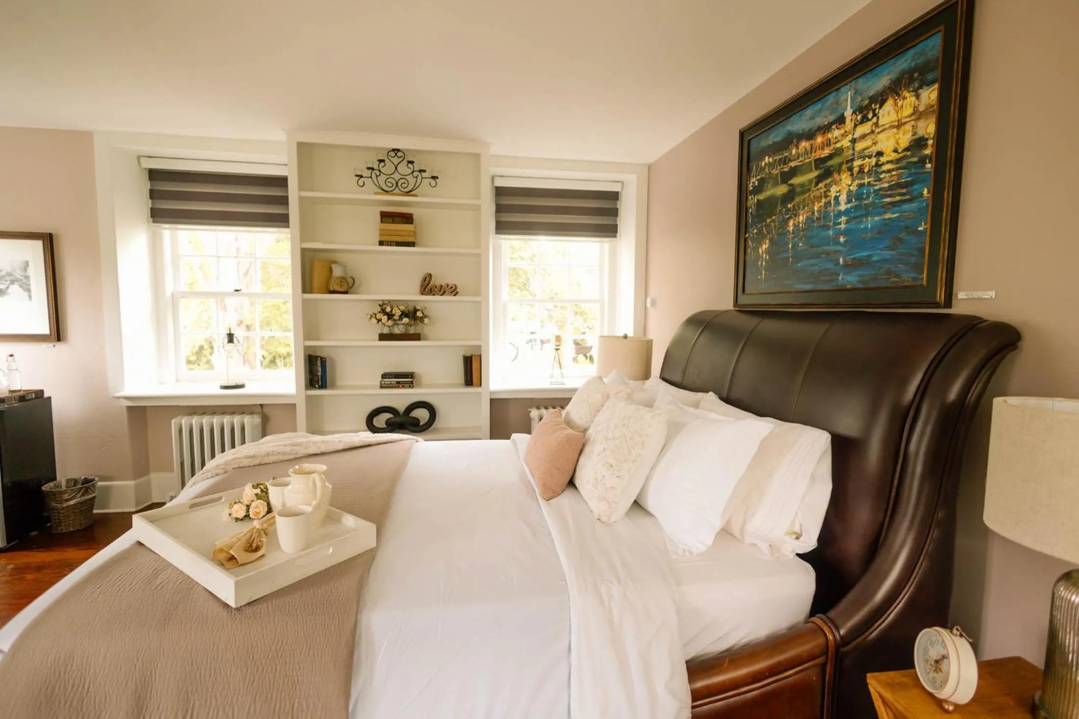 Bed in Chimney Hill Estate Inn