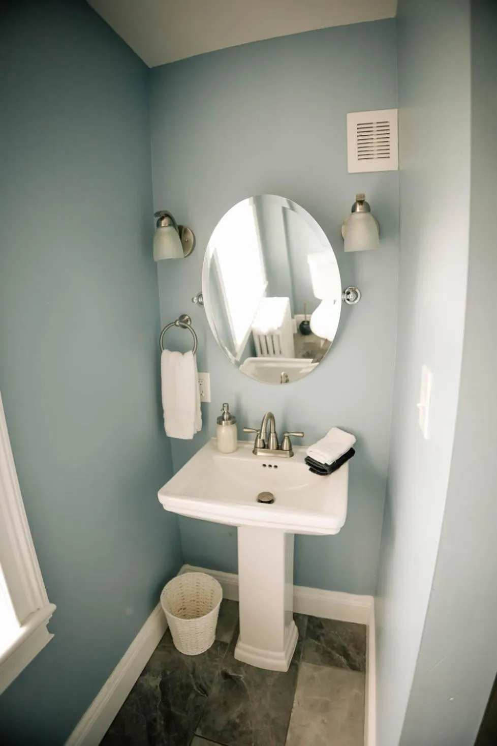 Chimney Hill Estate Inn