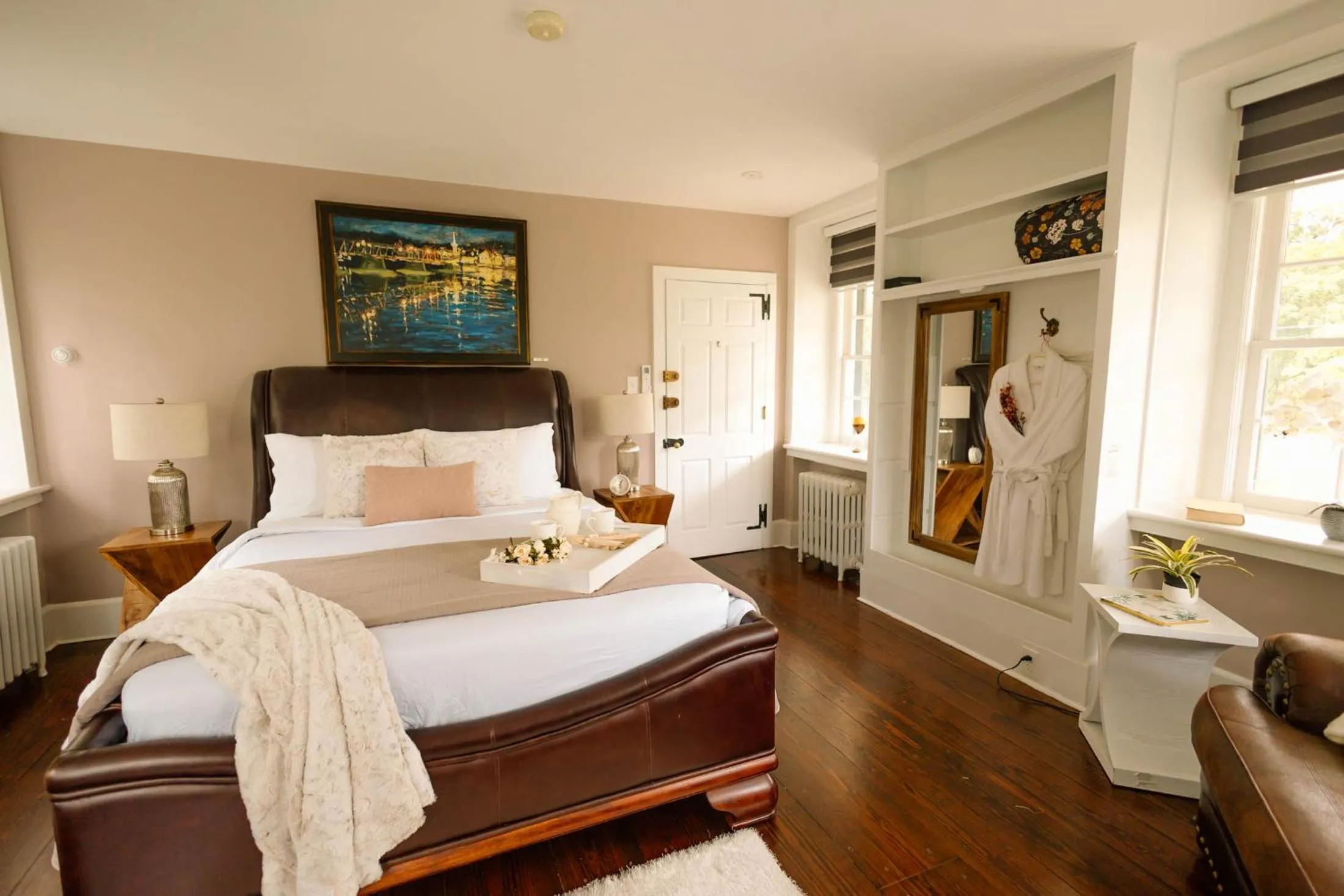 Bed in Chimney Hill Estate Inn